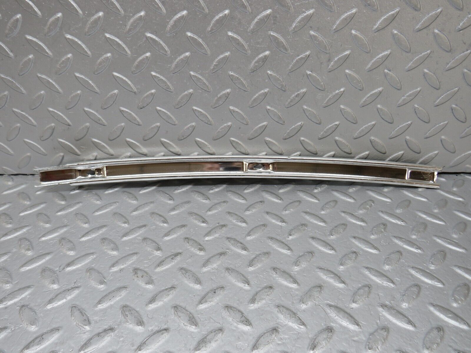 35869 Mercedes-Benz W108 Front Right Door Window Chrome Channel