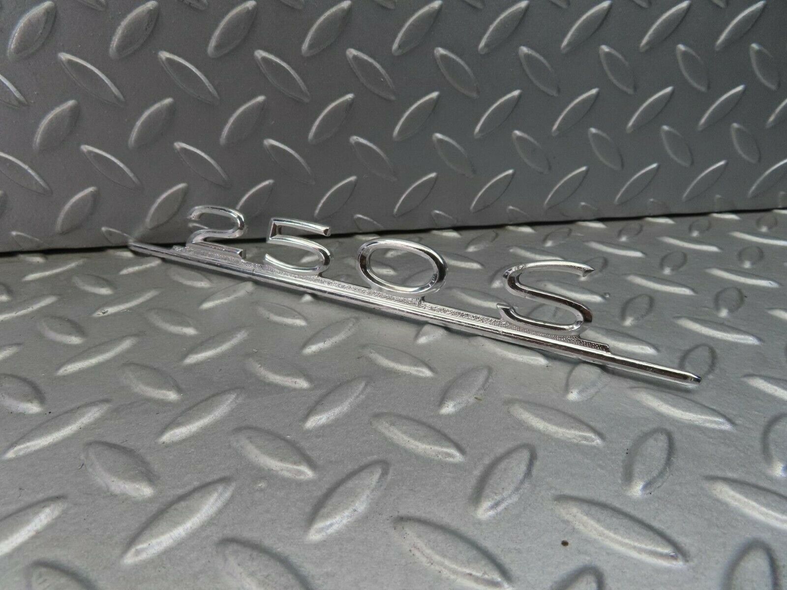 8286 Mercedes-Benz W108 Rear Trunk Badge 250S Emblem