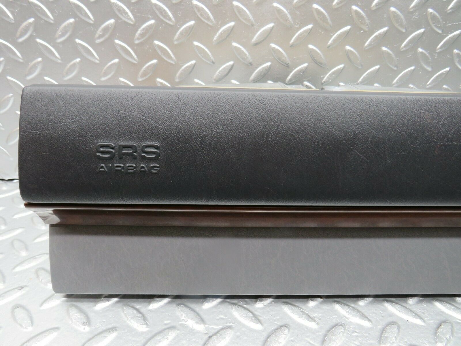 22334 Mercedes-Benz C124 E220 Dashboard Airbag Left Passenger Side 1298680363