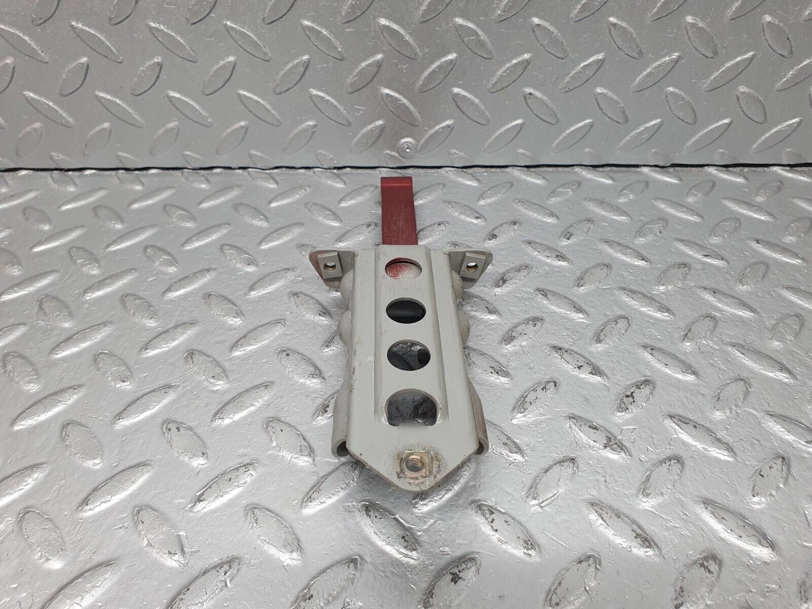 41076 Mercedes-Benz W126 300SE Door Safety Check Strap Front