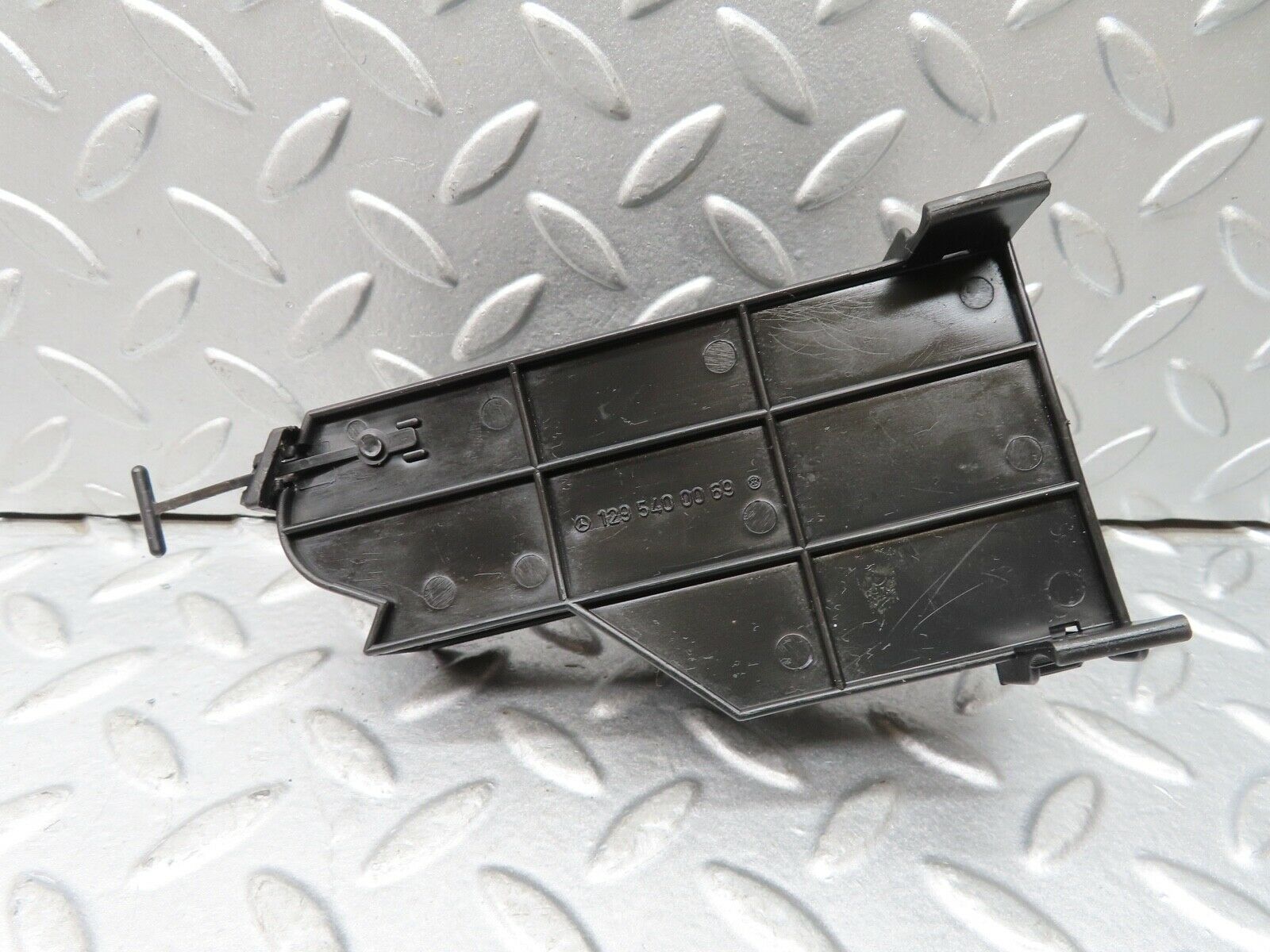 17263 Mercedes-Benz R129 300SL Coupe Cable Wire Distributor Connector