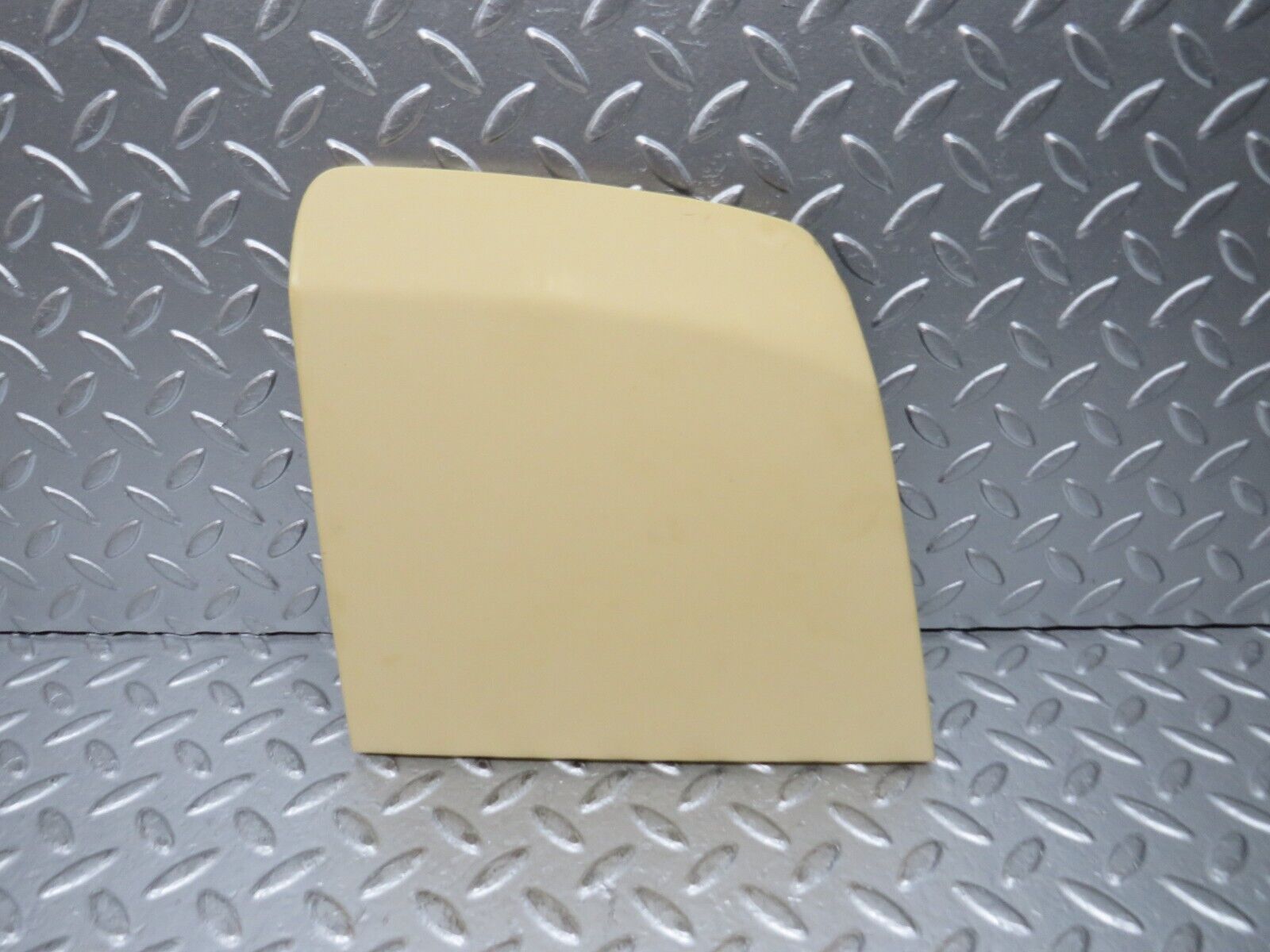 30096 Porsche 924 Headlight Cover Right