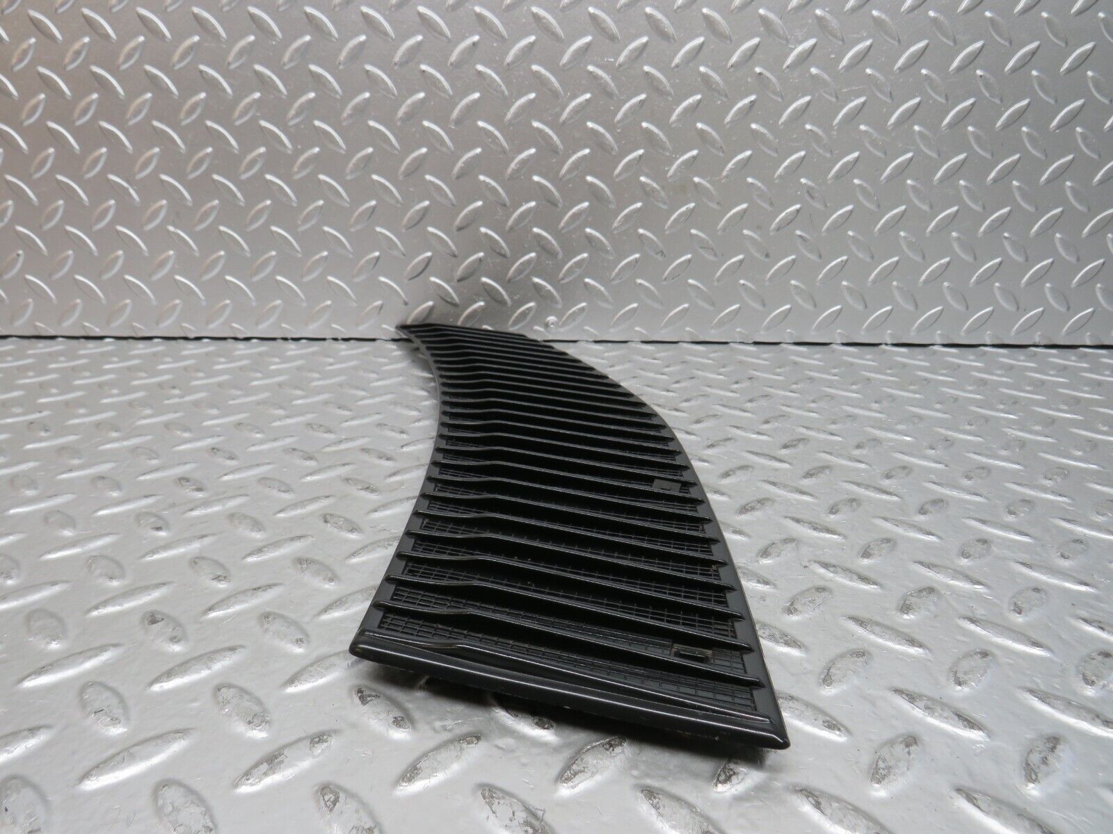 28242 Mercedes-Benz S123 240D Wagon Air Intake Grill Left Side 1238363065