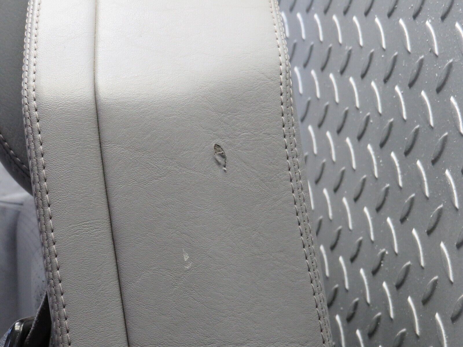 39553 Mercedes-Benz R129 320SL Coupe Electric Front Left Passenger Seat Leather Grey