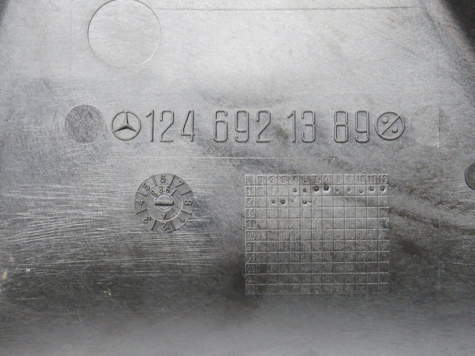 32331 Mercedes-Benz S124 300TE Trunk Side Panel Cover Left Grey 1246921389