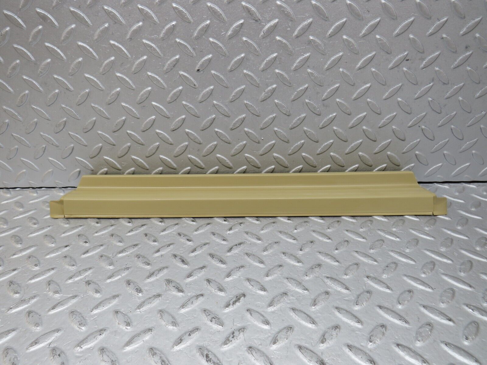 36497 Mercedes-Benz W201 190E 2.0L Rear Left Door Sill Trim Beige