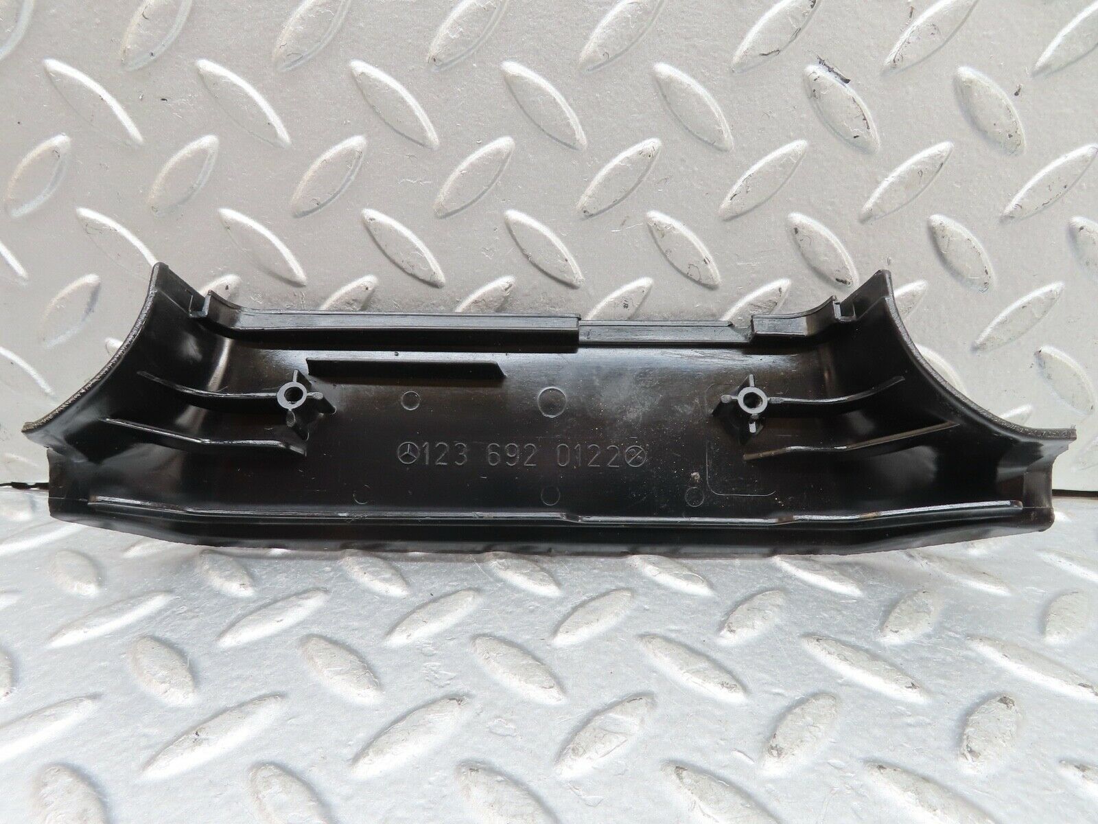 19145 Mercedes-Benz W123 300D B Pillar Bottom Cover Left Black 1236920122