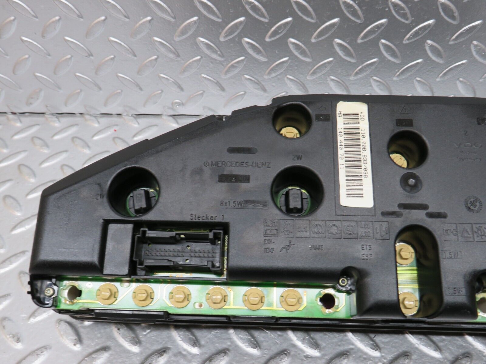 24734 Mercedes-Benz W140 S320 Instrument Cluster 1404407011