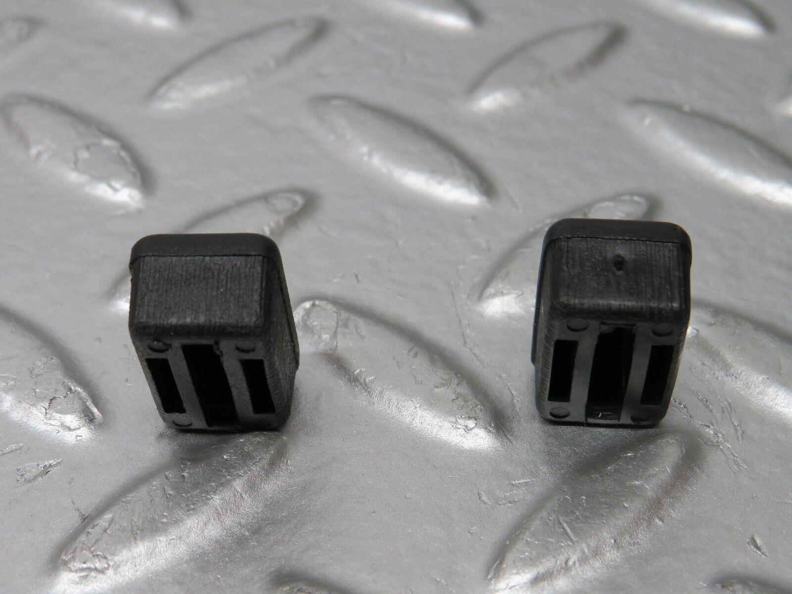 31091 Mercedes-Benz W123 200D Heater Control Knob Set