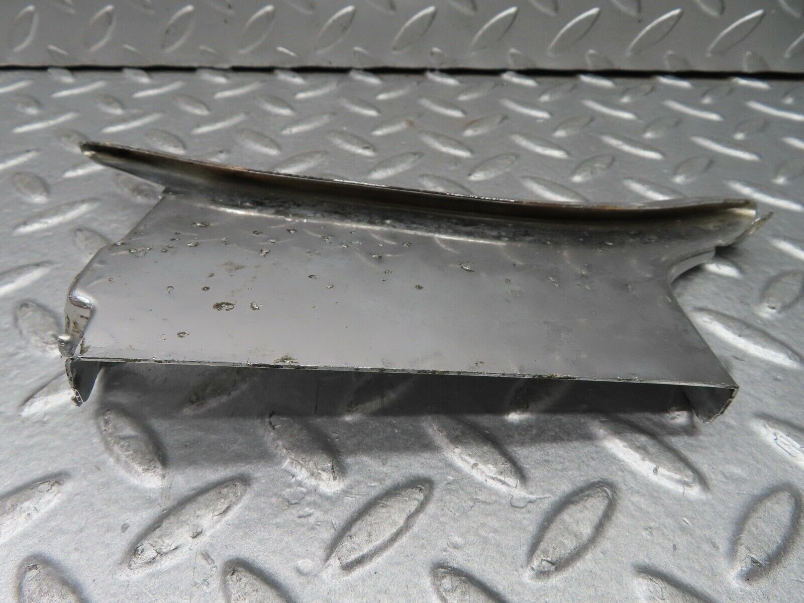 18639 Mercedes-Benz W120 W121 Ponton Air Intake Chrome Cover Right Side