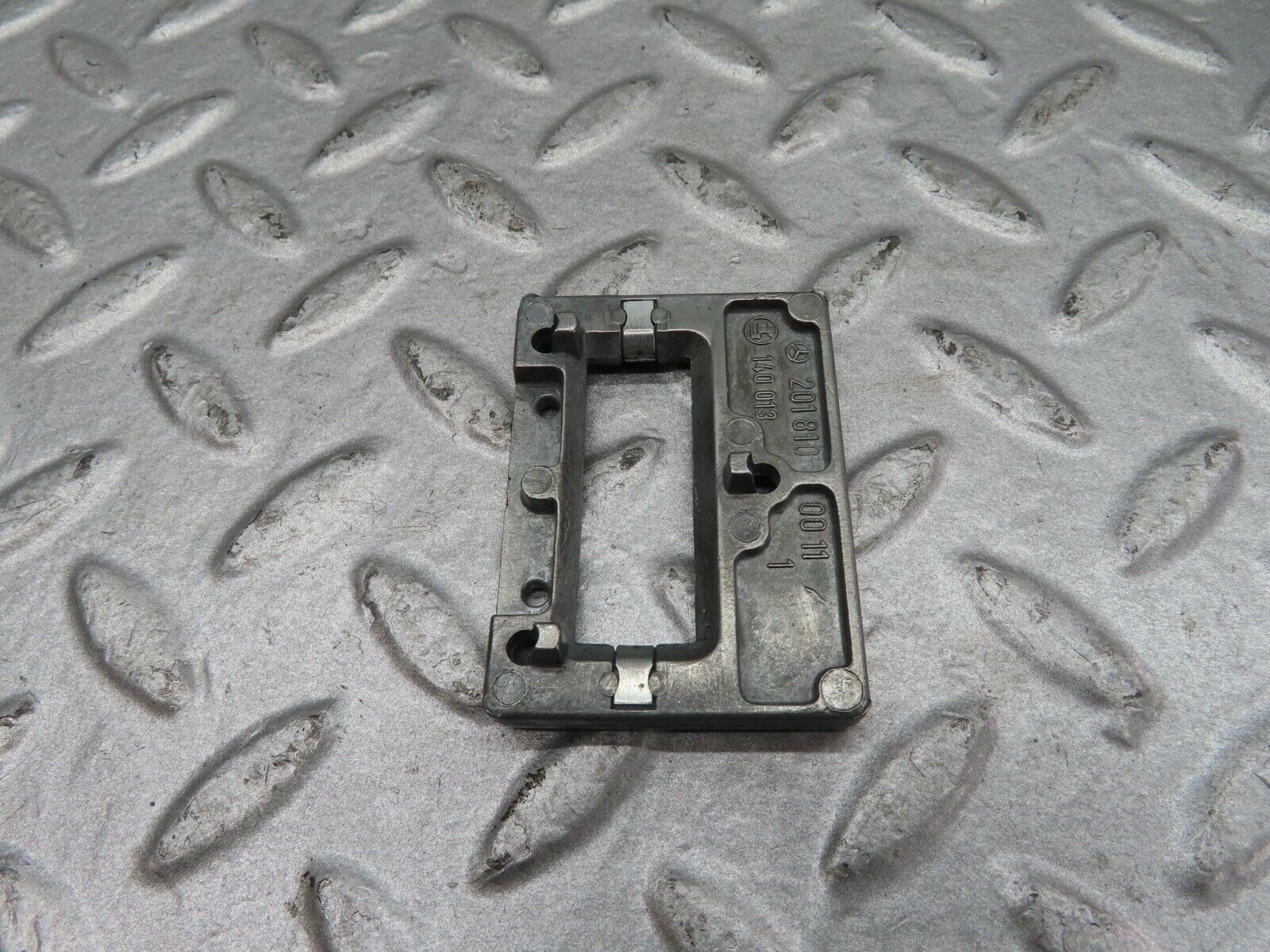 16402 Mercedes-Benz W124 260E Rear View Mirror Mount Bracket 2018100011