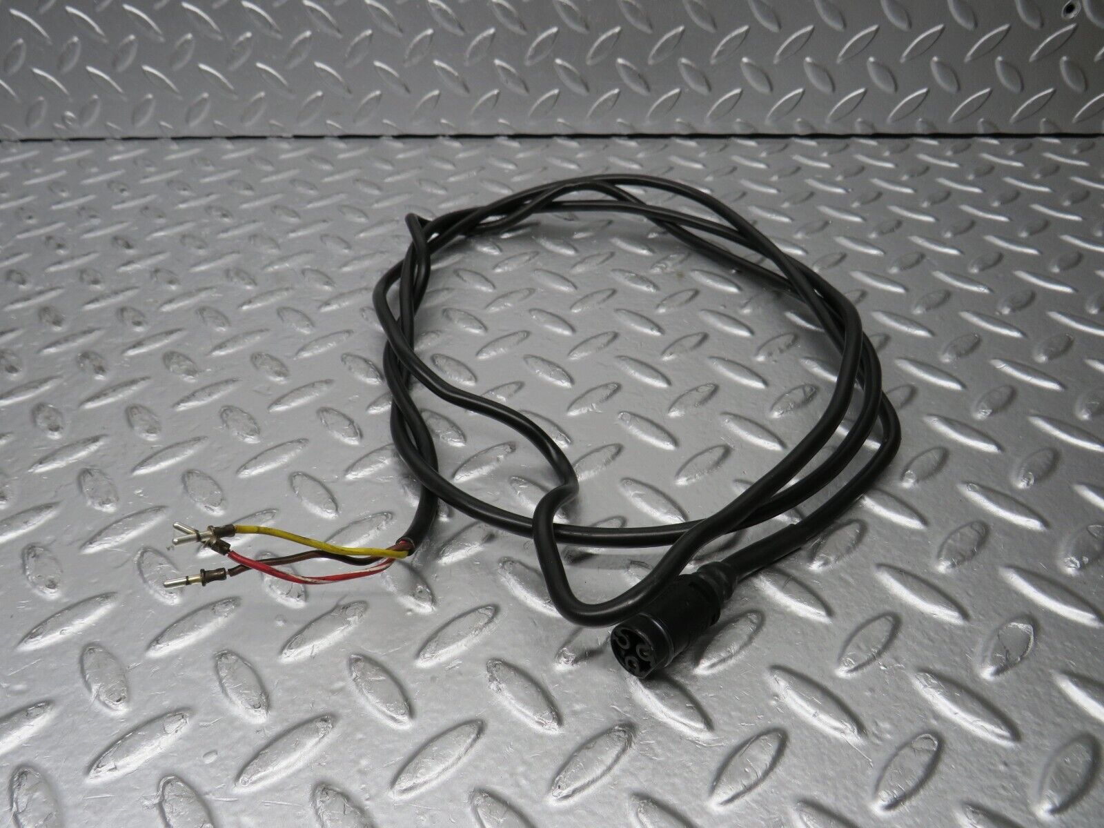 31522 Mercedes-Benz S124 220TE Wagon Tailgate Wire 1245409713 1245408409