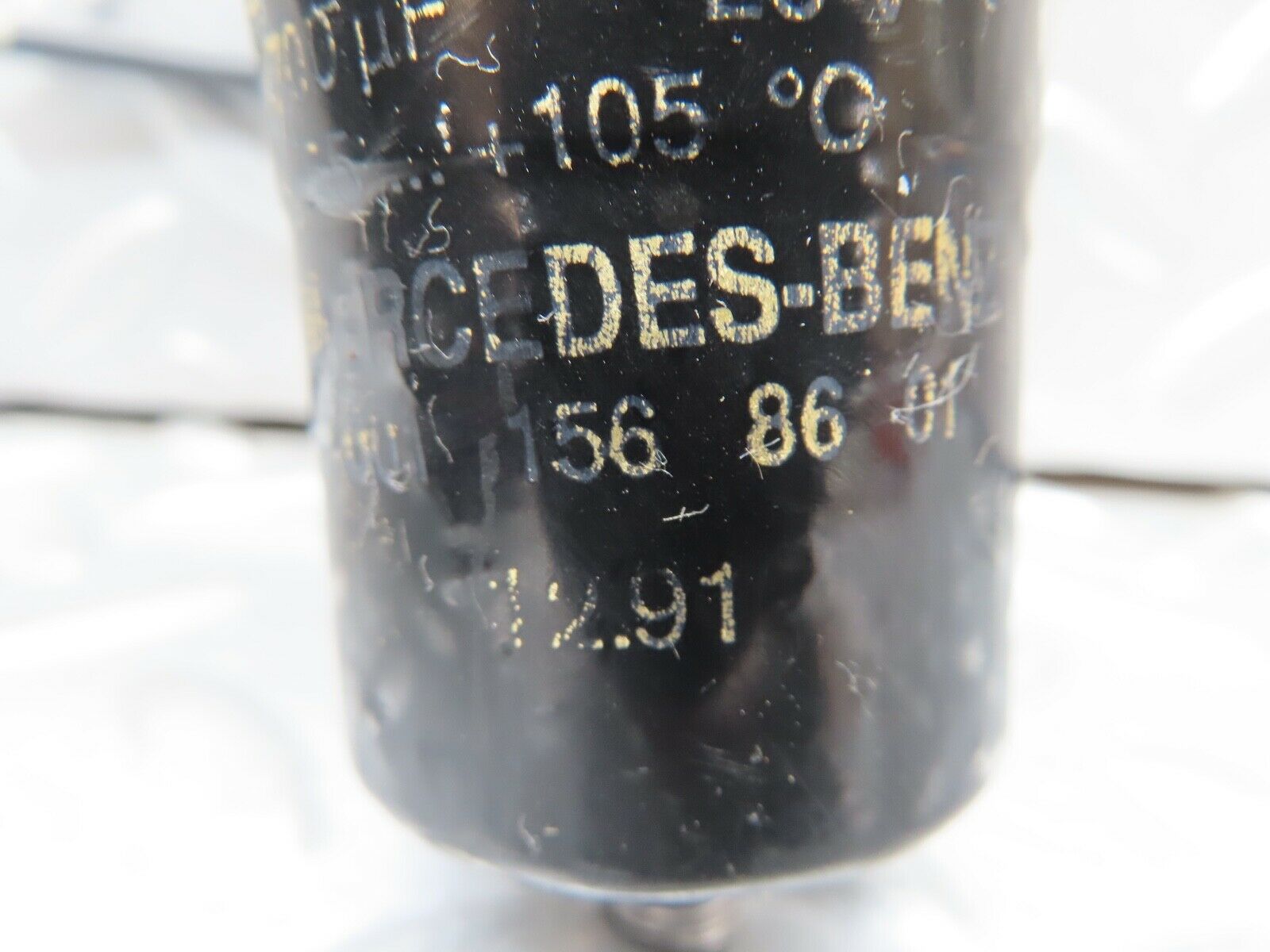 17359 Mercedes-Benz R129 300SL Coupe Capacitor 0011568601