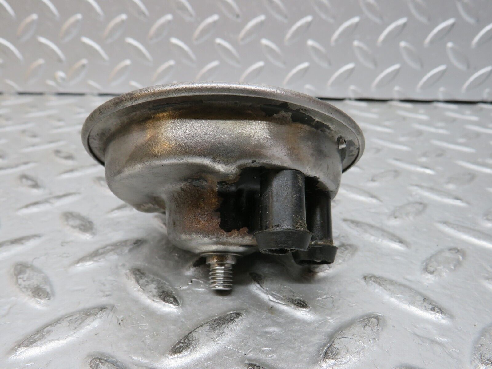 28837 Mercedes-Benz W123 230E Horn 000625