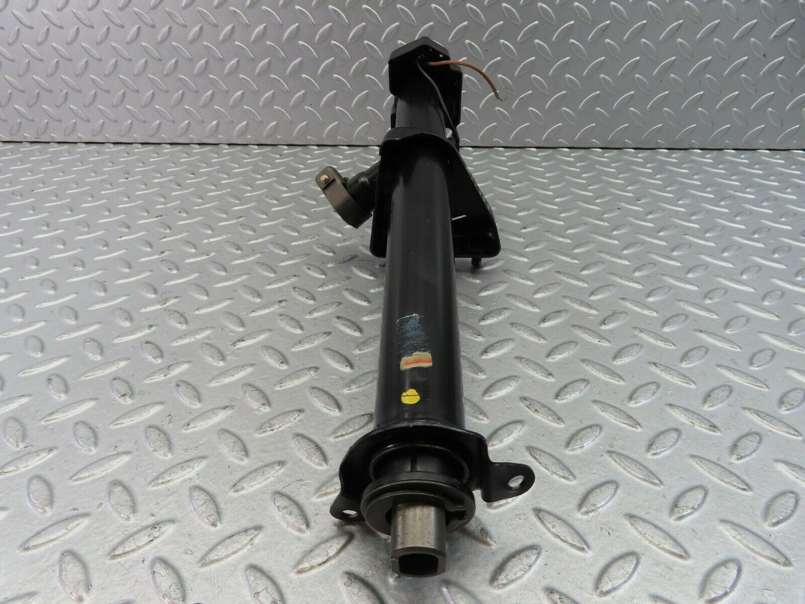 9676 Mercedes-Benz C123 280CE Coupe Steering Column