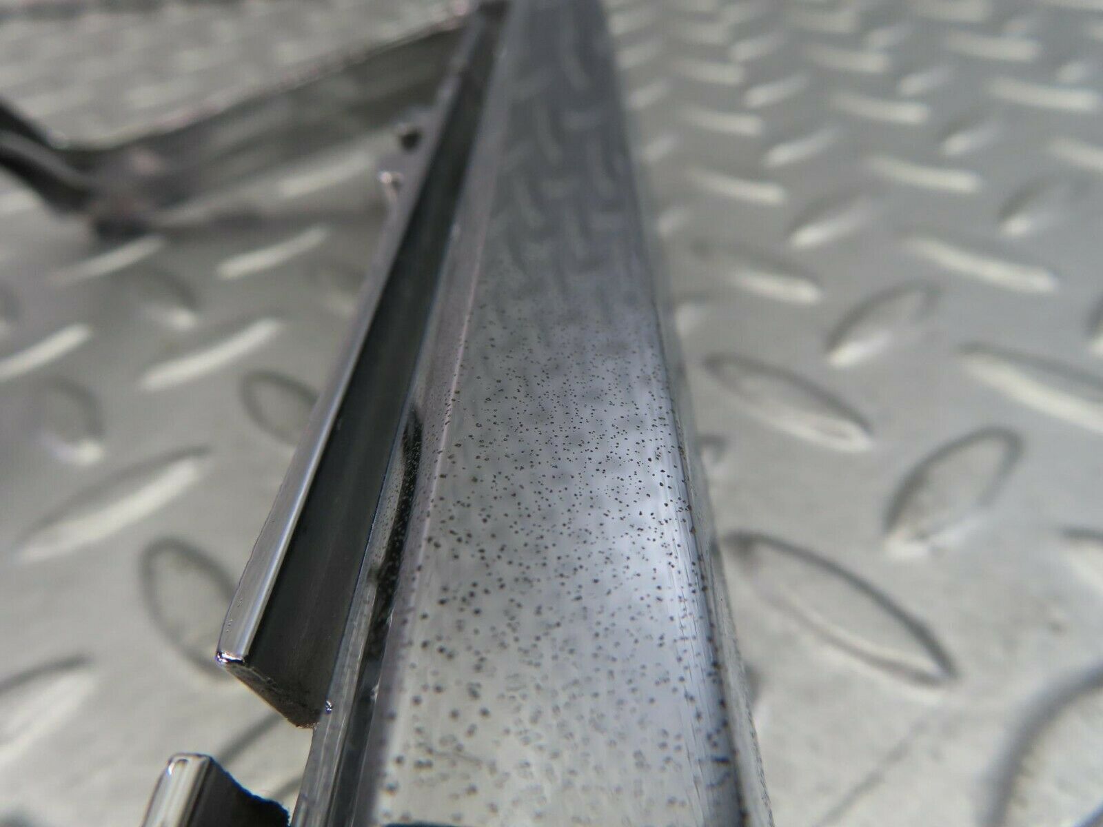 8511 Mercedes-Benz W115 Tail Light Chrome Frame Left 1158260159