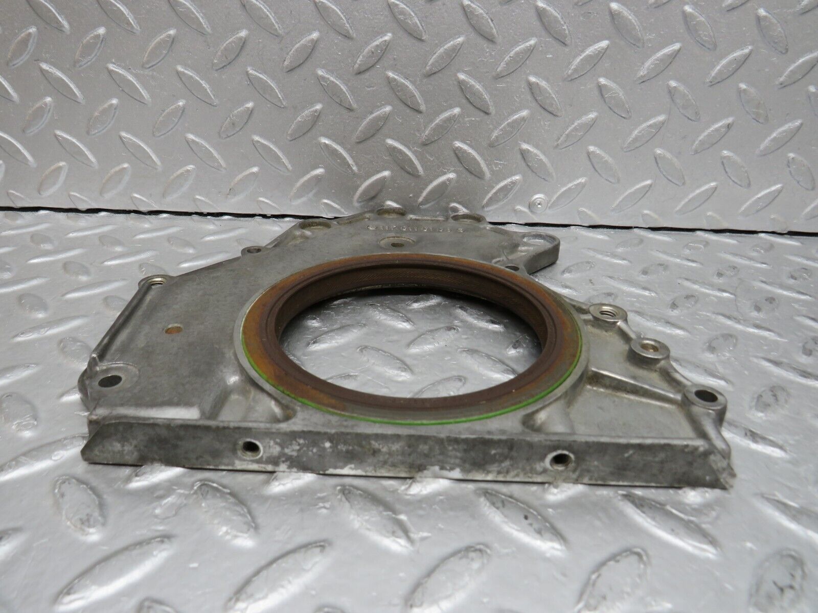 37138 Mercedes-Benz C126 420SEC Coupe Crankshaft Rear Sealing Cover 1170110108