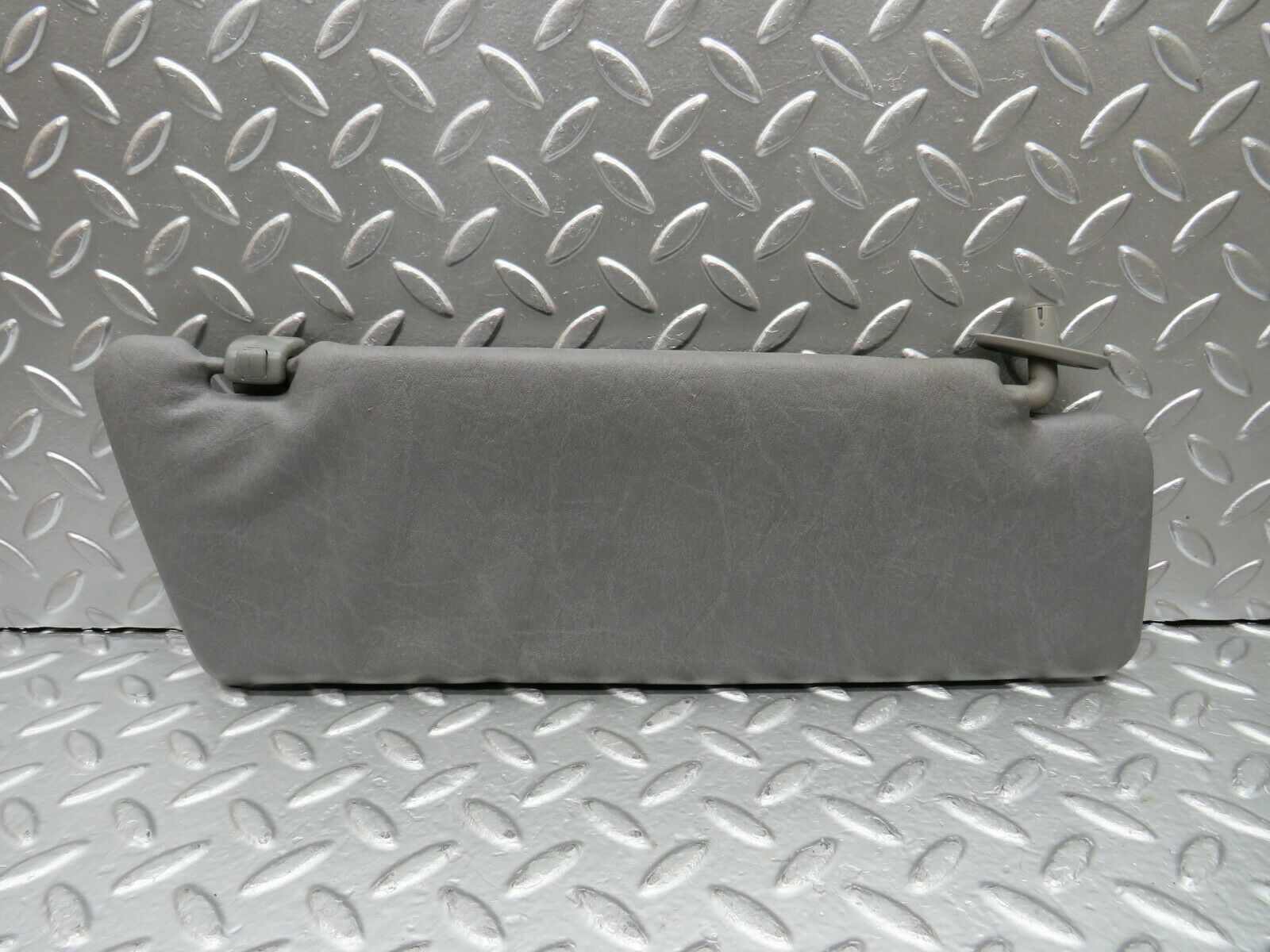 22520 Mercedes-Benz C124 E220 Coupe Sun Visor Right Side Grey