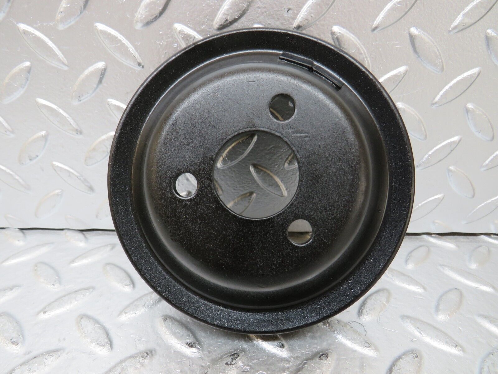 25912 Mercedes-Benz W124 280E Water Pump Pulley 1264600379