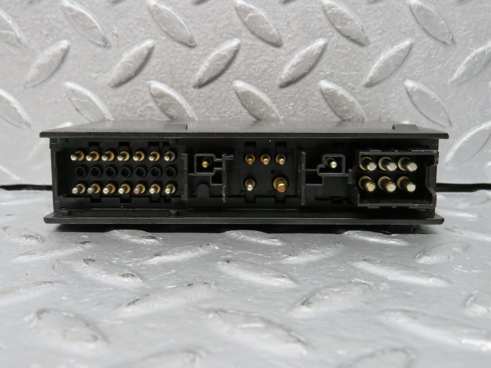 39481 Mercedes-Benz R129 320SL Coupe Hazard Warning Light Relay 1408207126