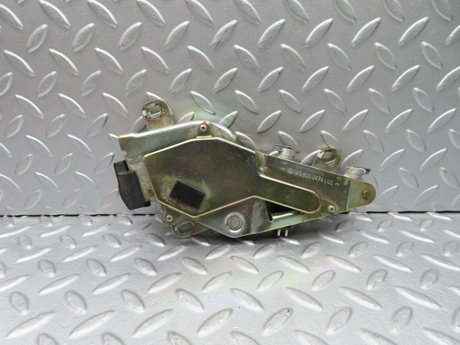 11924 Mercedes-Benz R129 300SL Coupe Roof Lock Right Side1298000474