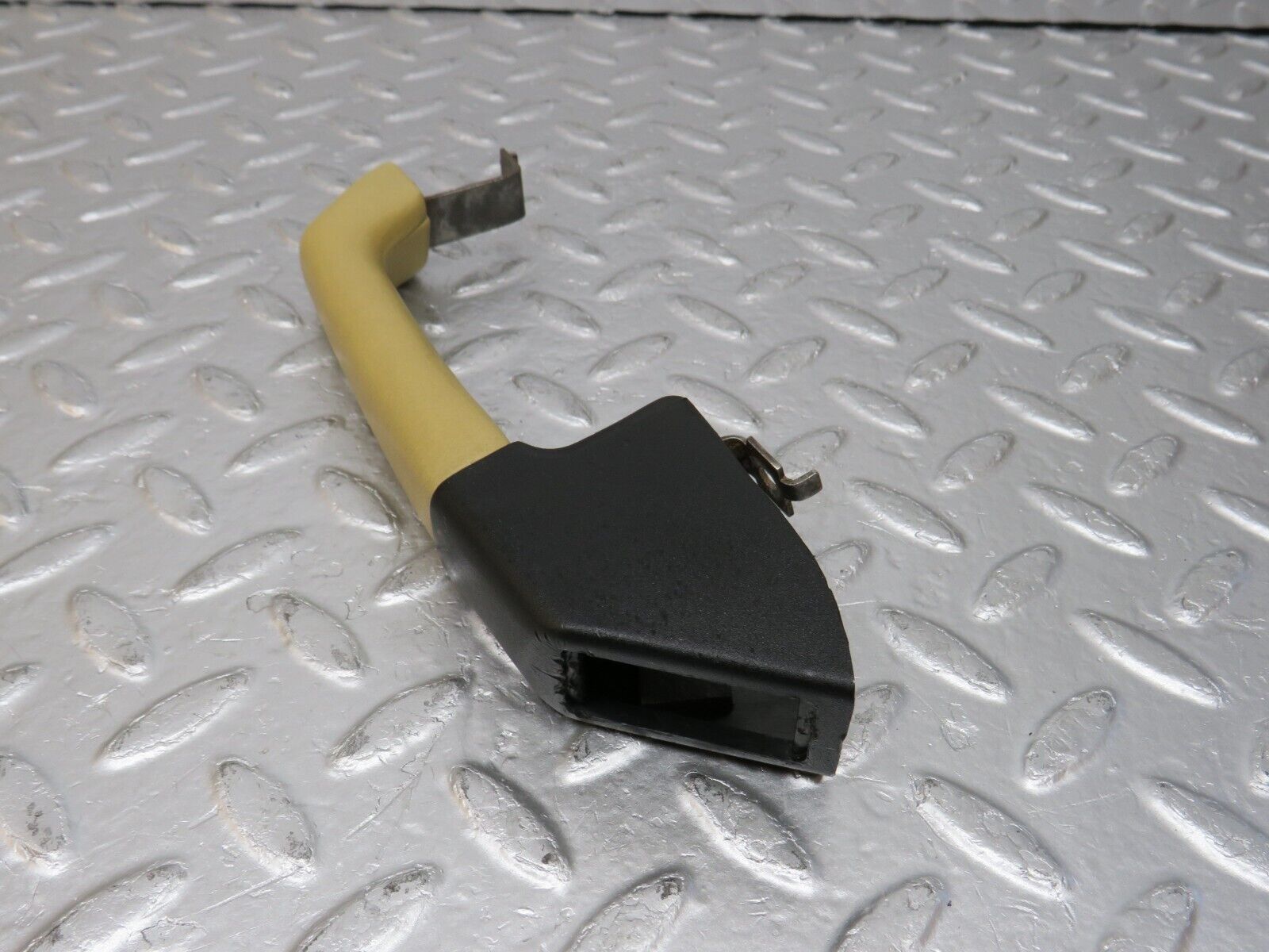 34342 Mercedes-Benz C126 380SEC Coupe Rear Right Interior Handle