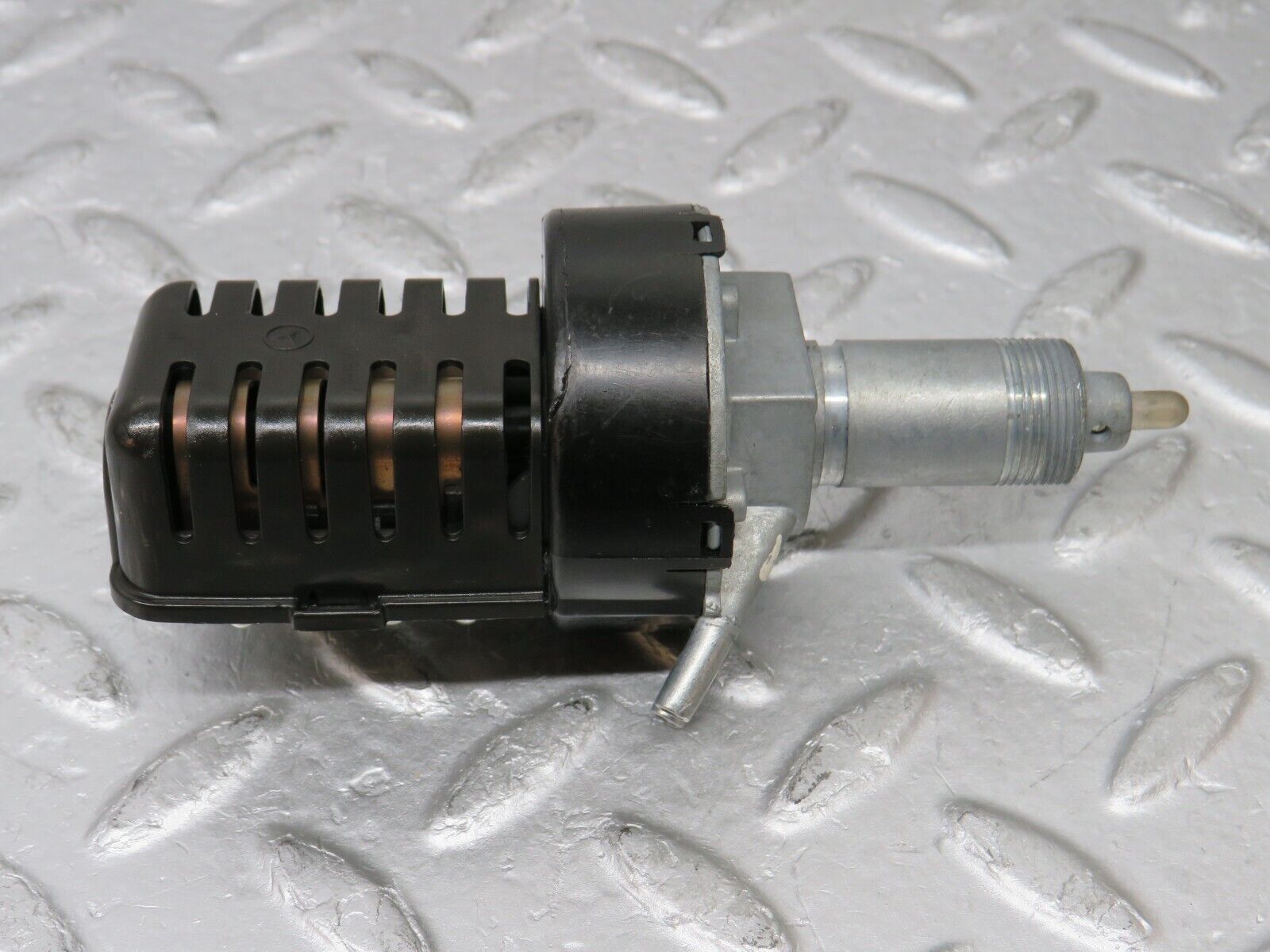 37927 Mercedes-Benz A124 320E Cabriolet Heater Control Unit Switch 1248202310