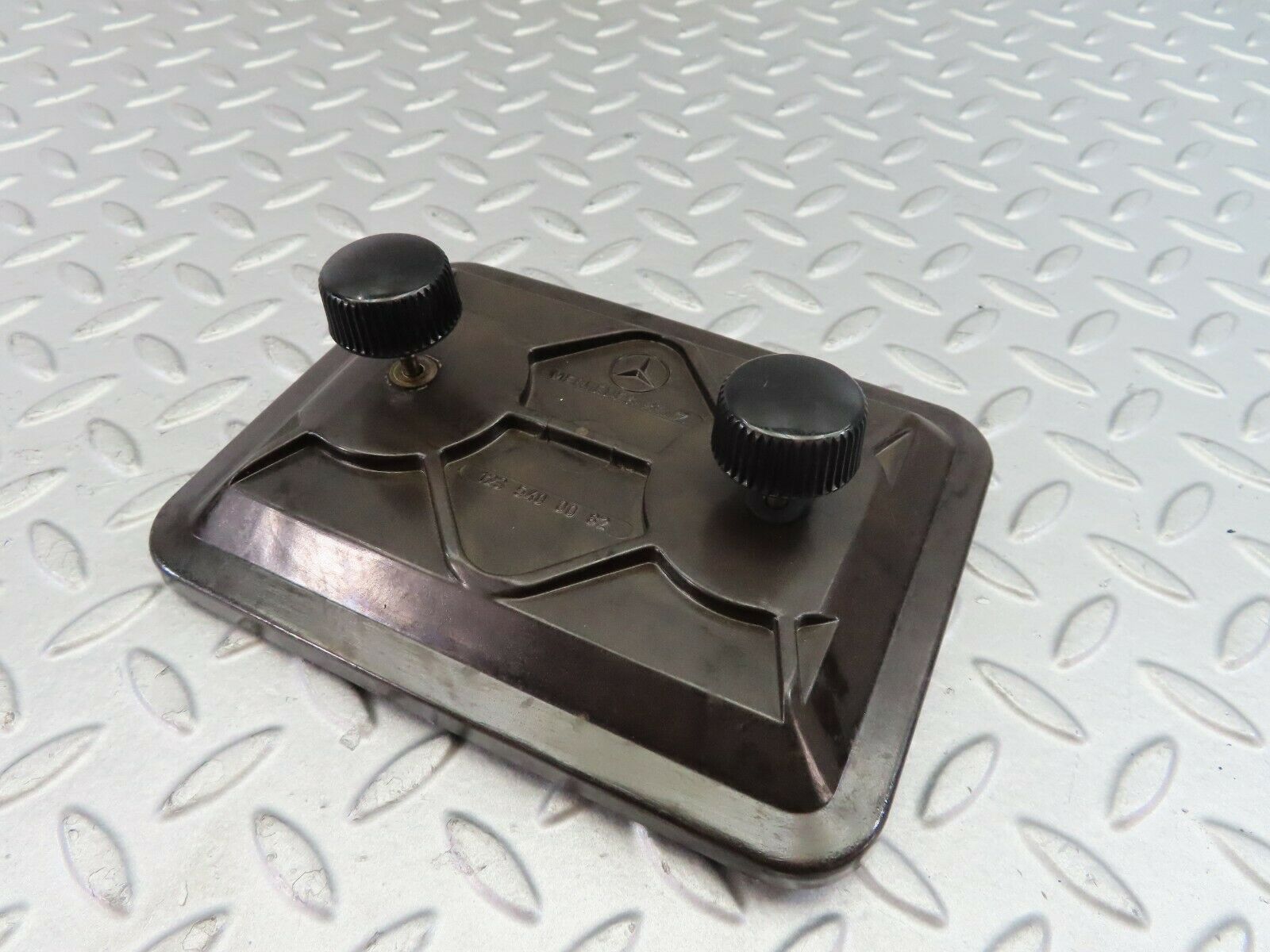 7730 Mercedes-Benz S123 230TE Wagon Fuse Box Cover Lid 1235400082