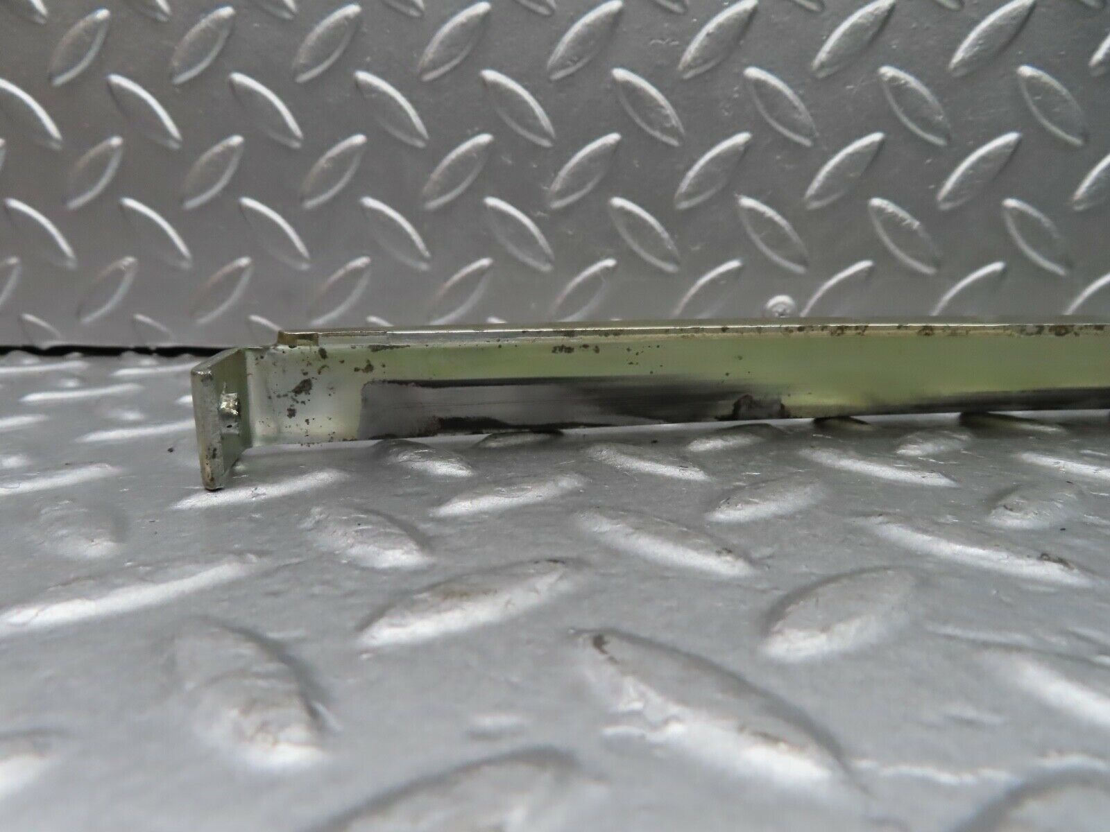 20093 Mercedes-Benz R129 300SL Coupe Right Door Window Channel Pair