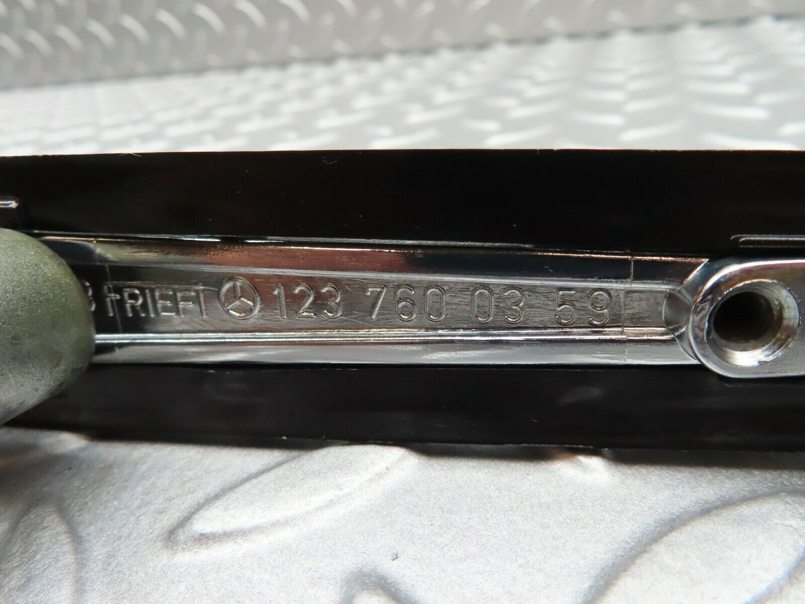 4517 Mercedes-Benz W123 230E Exterior Door Handle Rear 1237600359