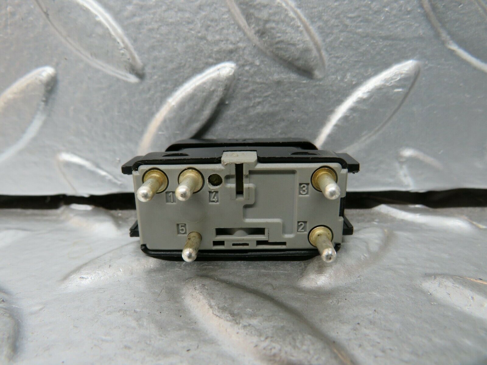 24288 Mercedes-Benz S124 220TE Electric Window Switch Left Side 1248208910