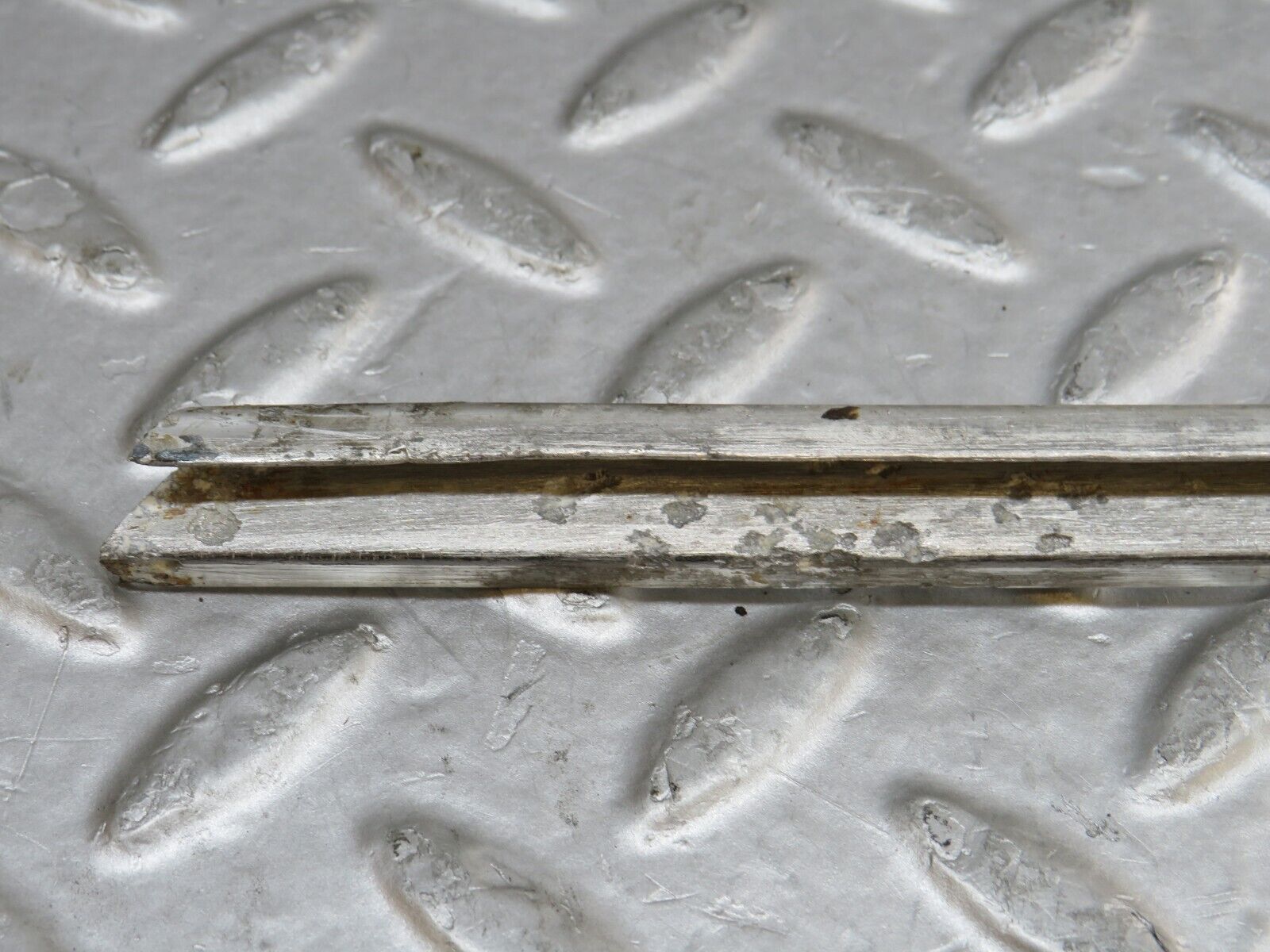 35865 Mercedes-Benz W108 Rear Left Door Window Chrome Trim