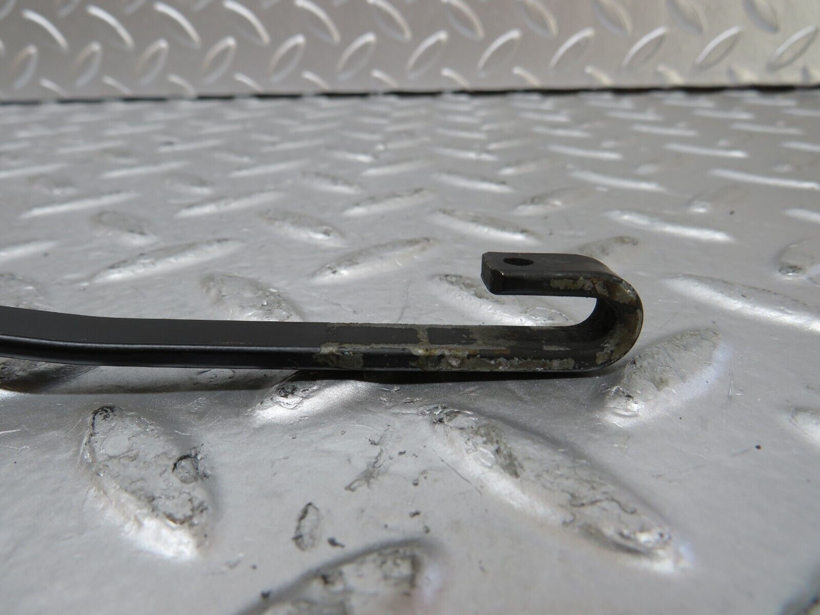 25968 Mercedes-Benz W124 280E Wiper Arm