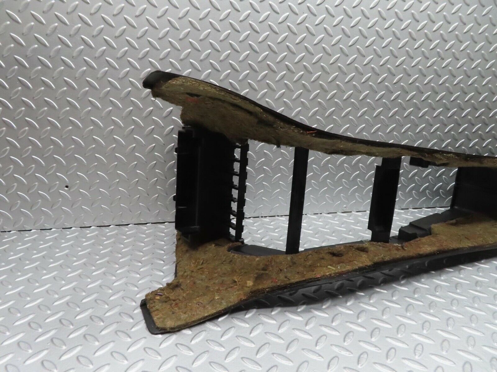 11934 Mercedes-Benz R129 300SL Coupe Centre Console