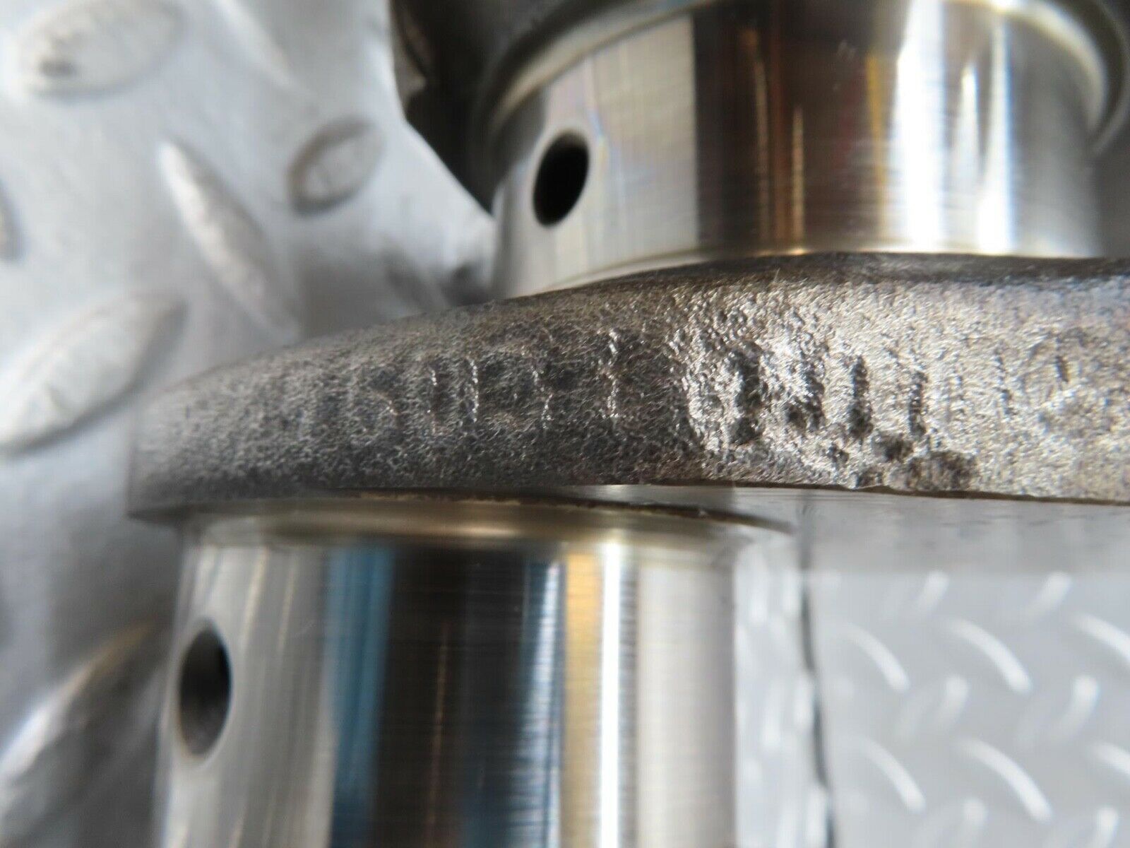 16531 Mercedes-Benz C107 350SLC Coupe Crankshaft