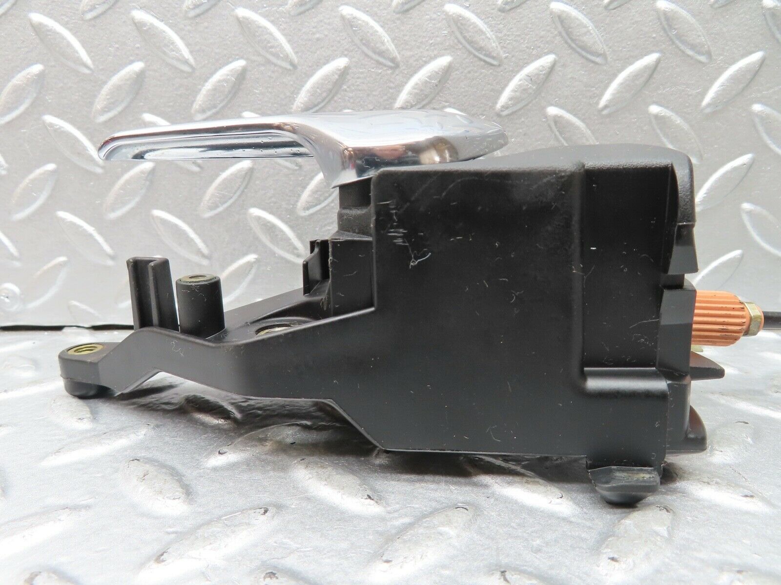 20128 Mercedes-Benz R129 300SL Coupe Left Interior Door Handle