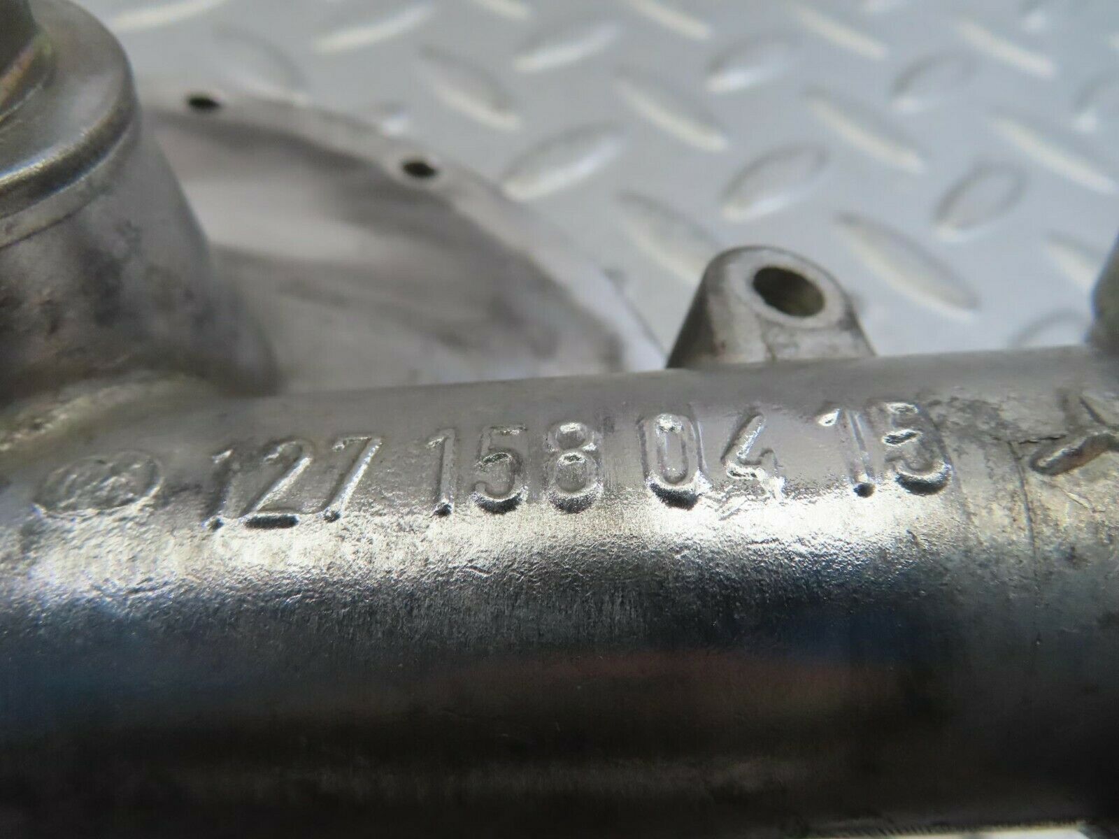 10176 Mercedes-Benz W111 280SE Ignition Distributor Housing 1271580415