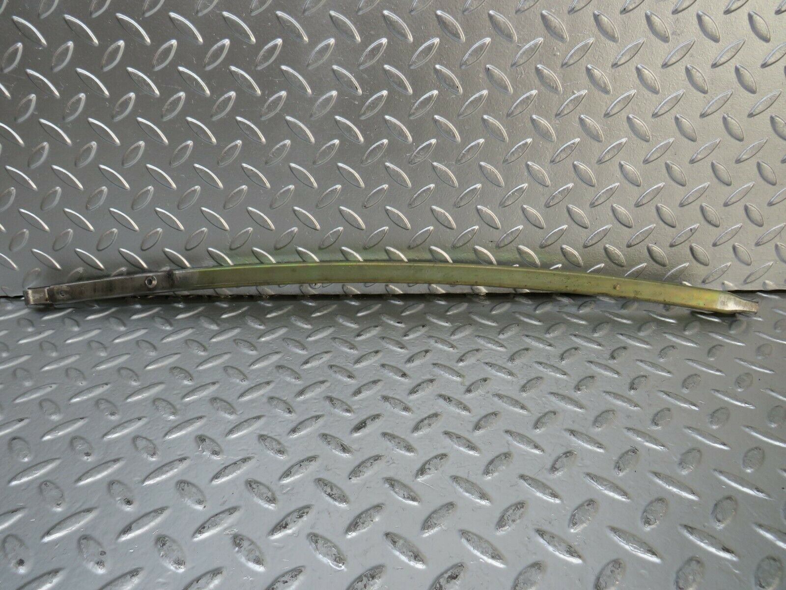 23350 Mercedes-Benz W116 350SE Front Left Door Front Window Channel