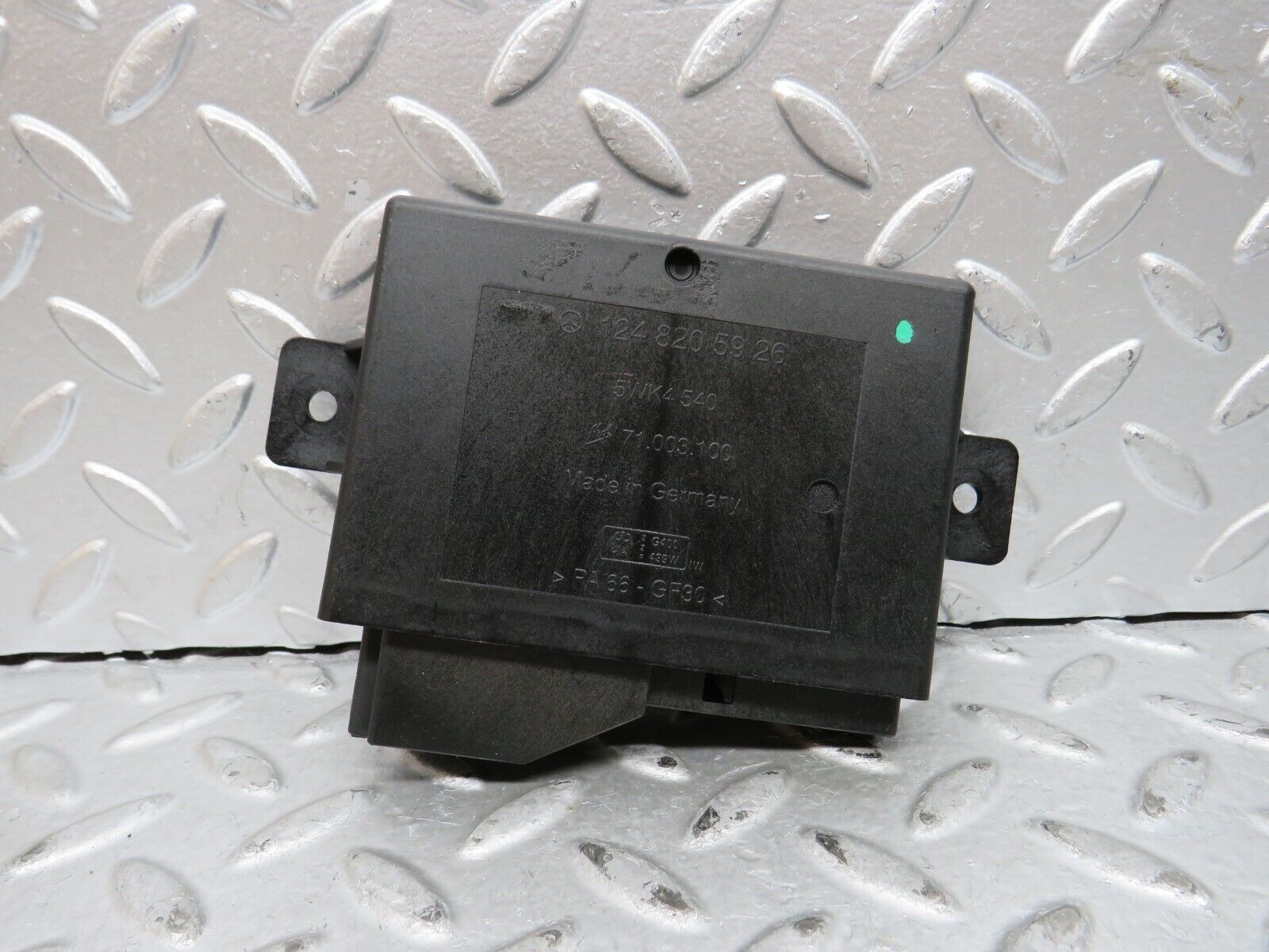 29074 Mercedes-Benz C124 320CE Coupe Central Lock Control Unit 1248205926