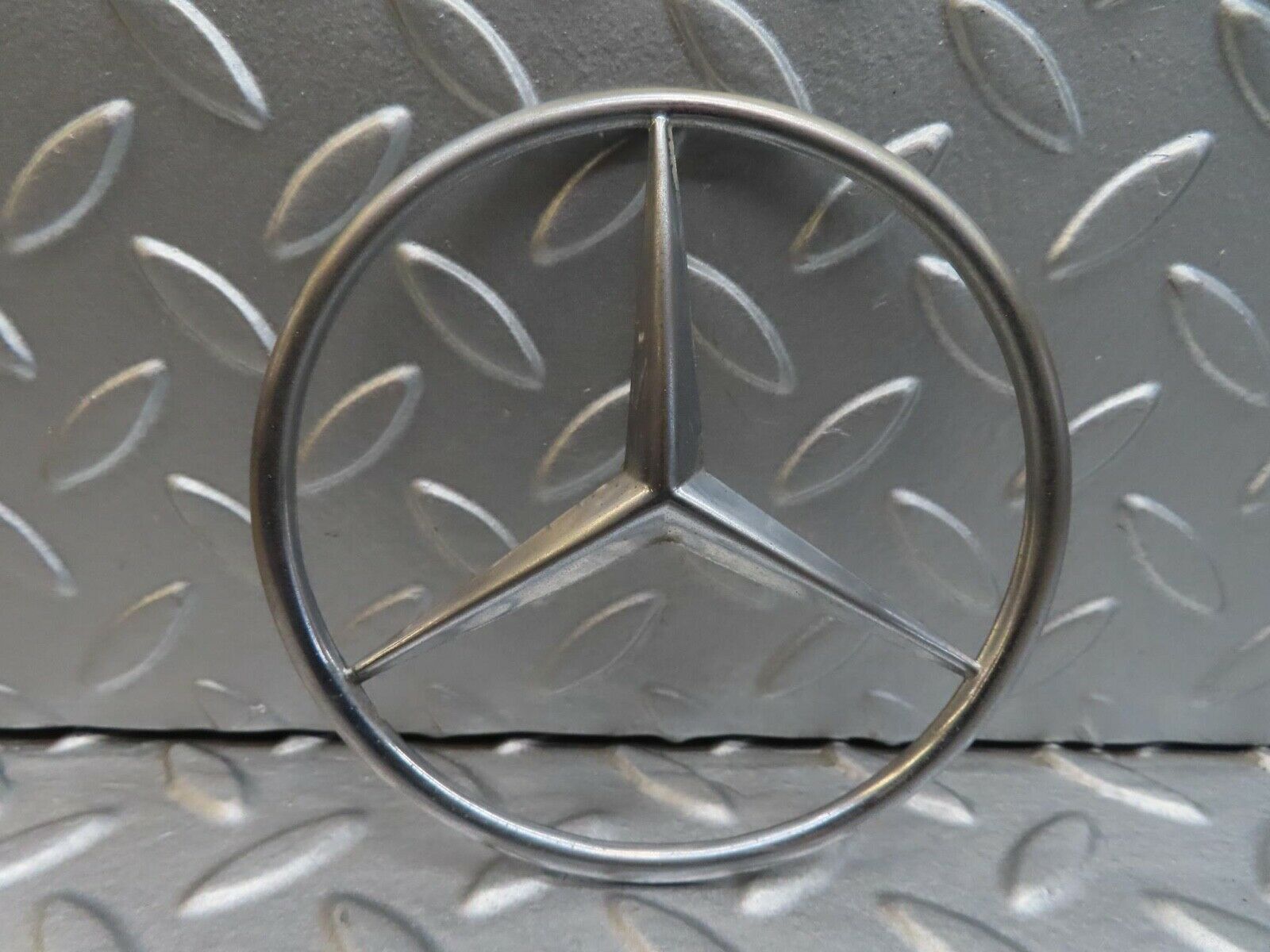 14358 Mercedes-Benz W116 350SE Trunk Badge Emblem