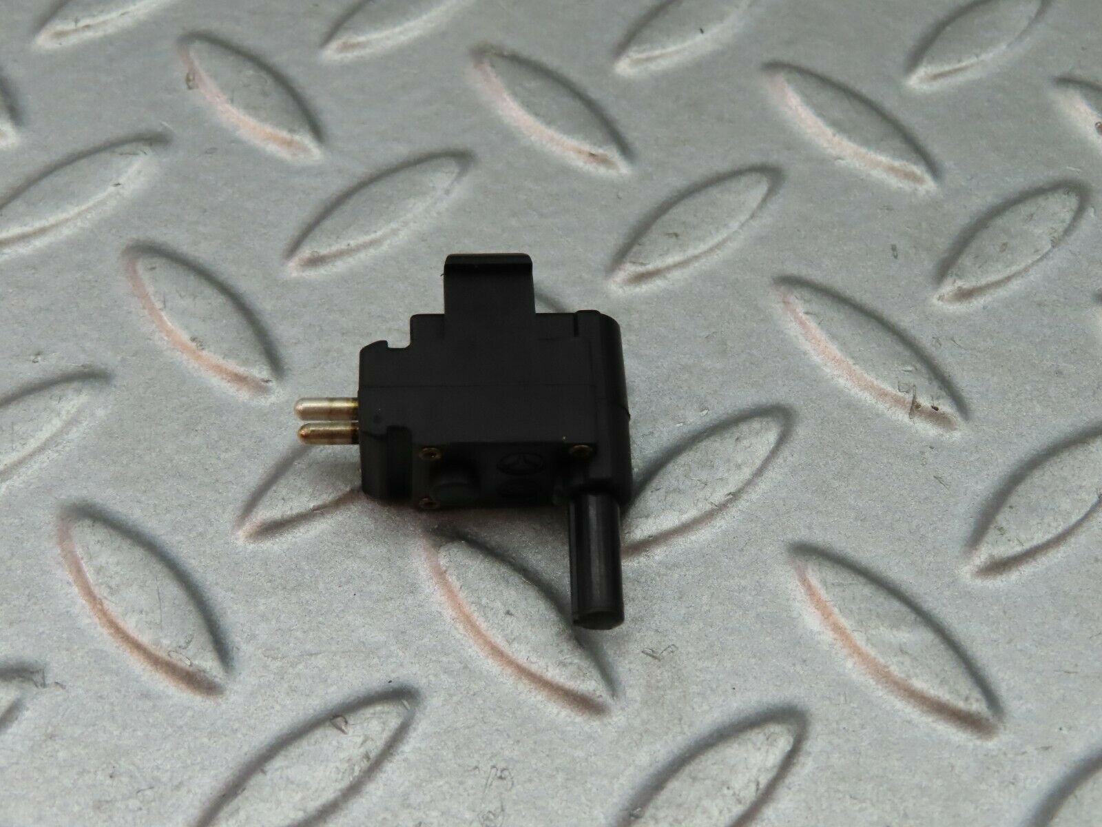 4937 Mercedes-Benz W123 200 Reverse Light Switch 2015450014