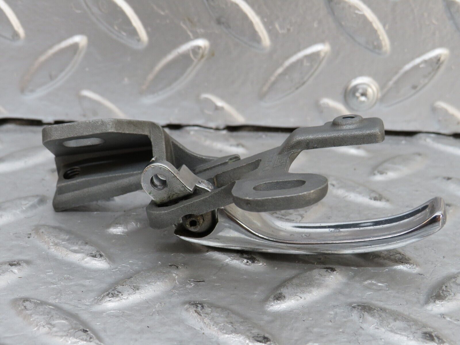 28284 Mercedes-Benz S123 240D Wagon Right Interior Door Handle 1237600261