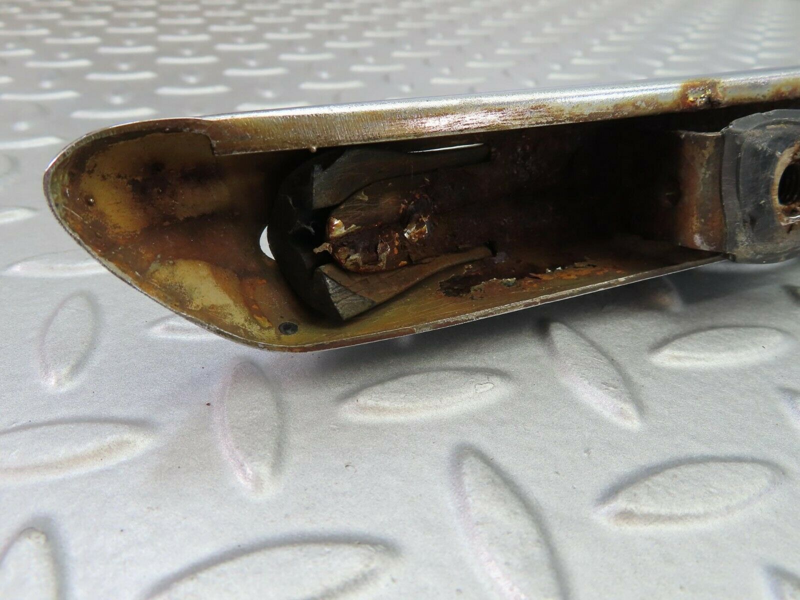 7388 Mercedes-Benz W116 450SE Rear Right Upper Bumper Chrome 1168800871