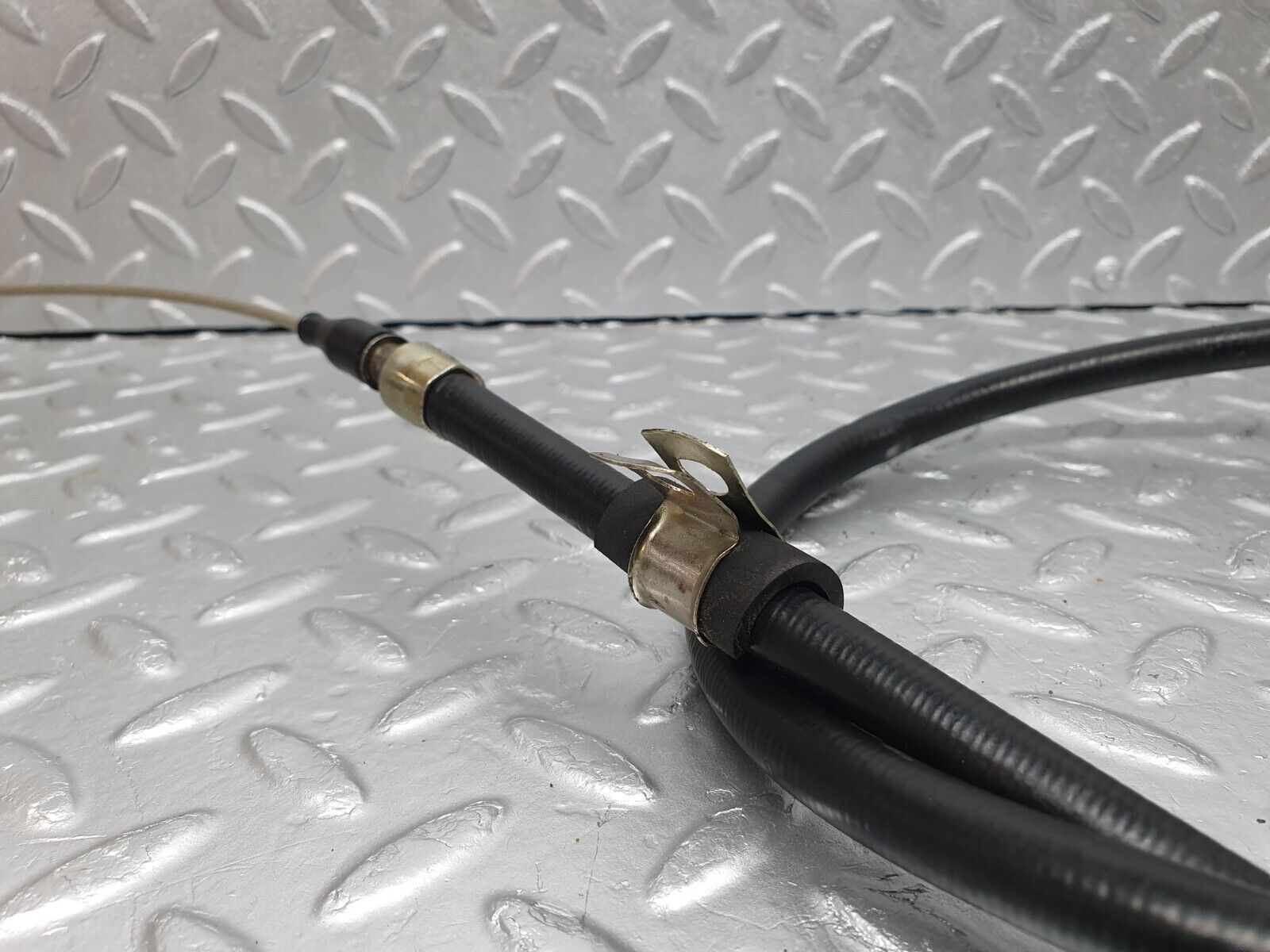 41472 Mercedes-Benz W124 200E Handbrake Cable 1244203685
