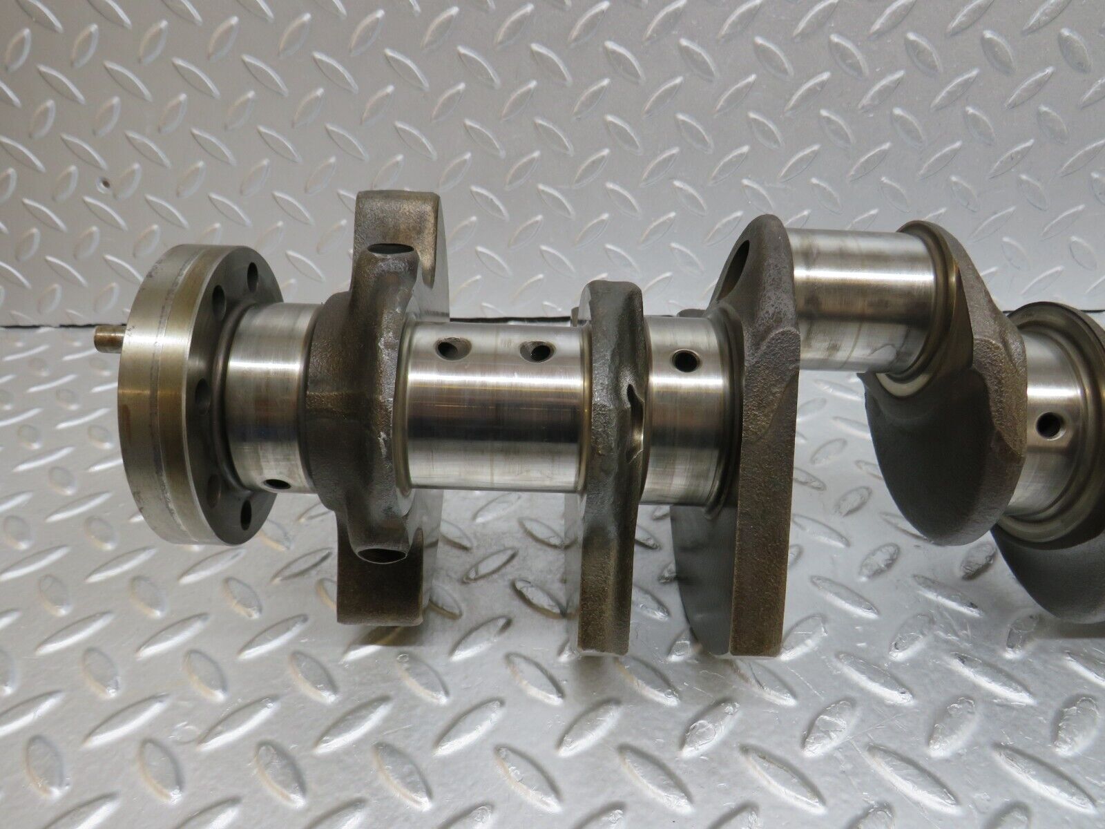 37151 Mercedes-Benz C126 420SEC Coupe Crankshaft 1160312501