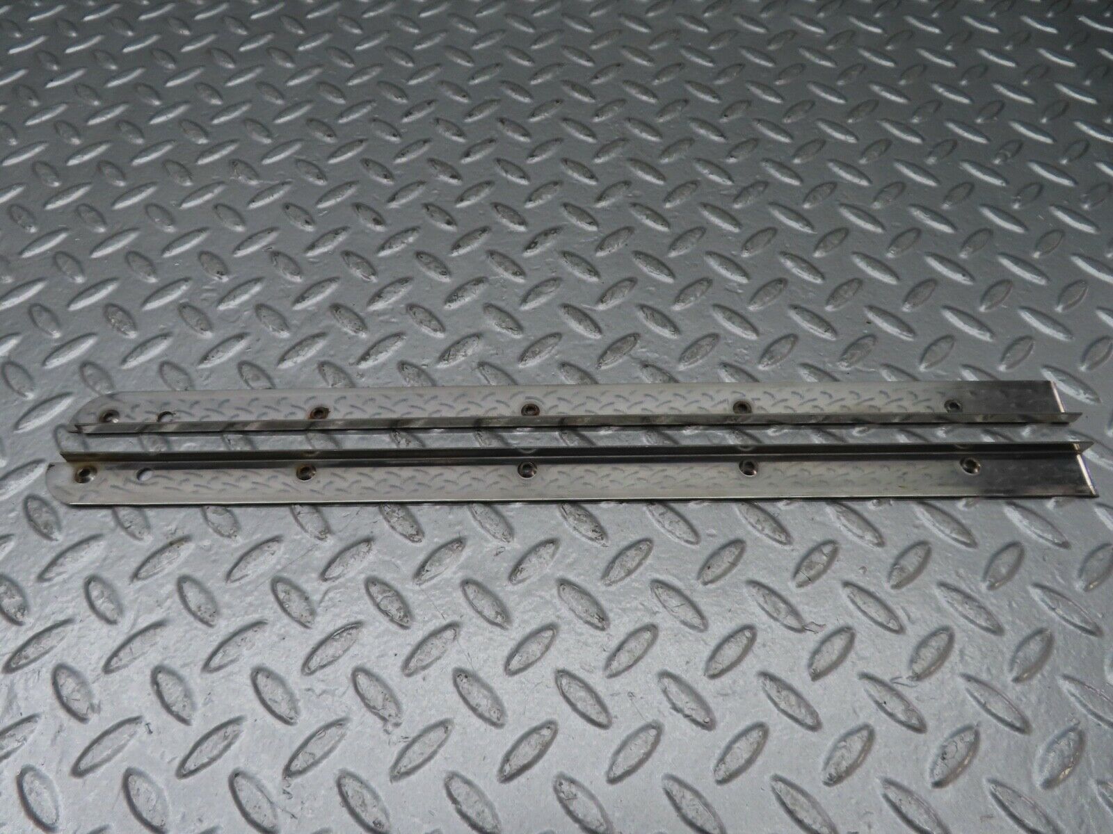 20363 Mercedes-Benz W114 280CE Coupe Sunroof Chrome Trim Set