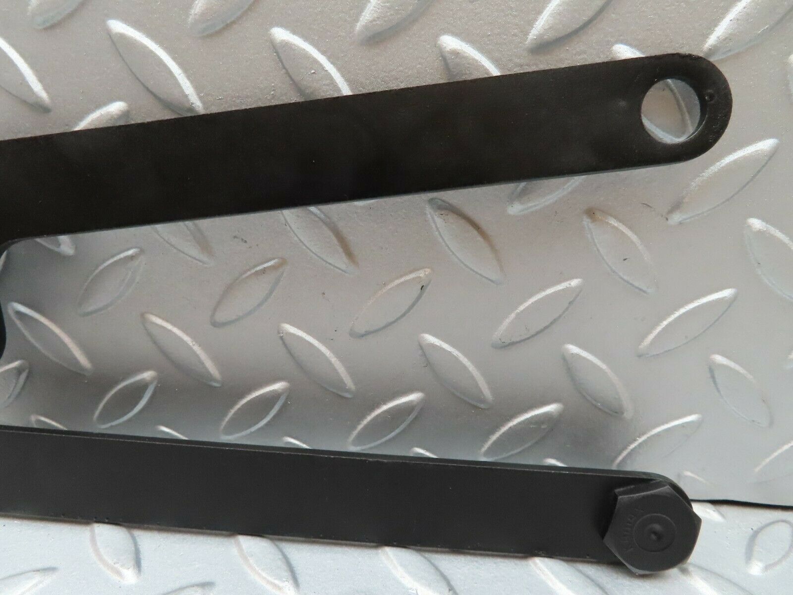 3618 Mercedes-Benz W108 280SE Left Bonnet Hinge