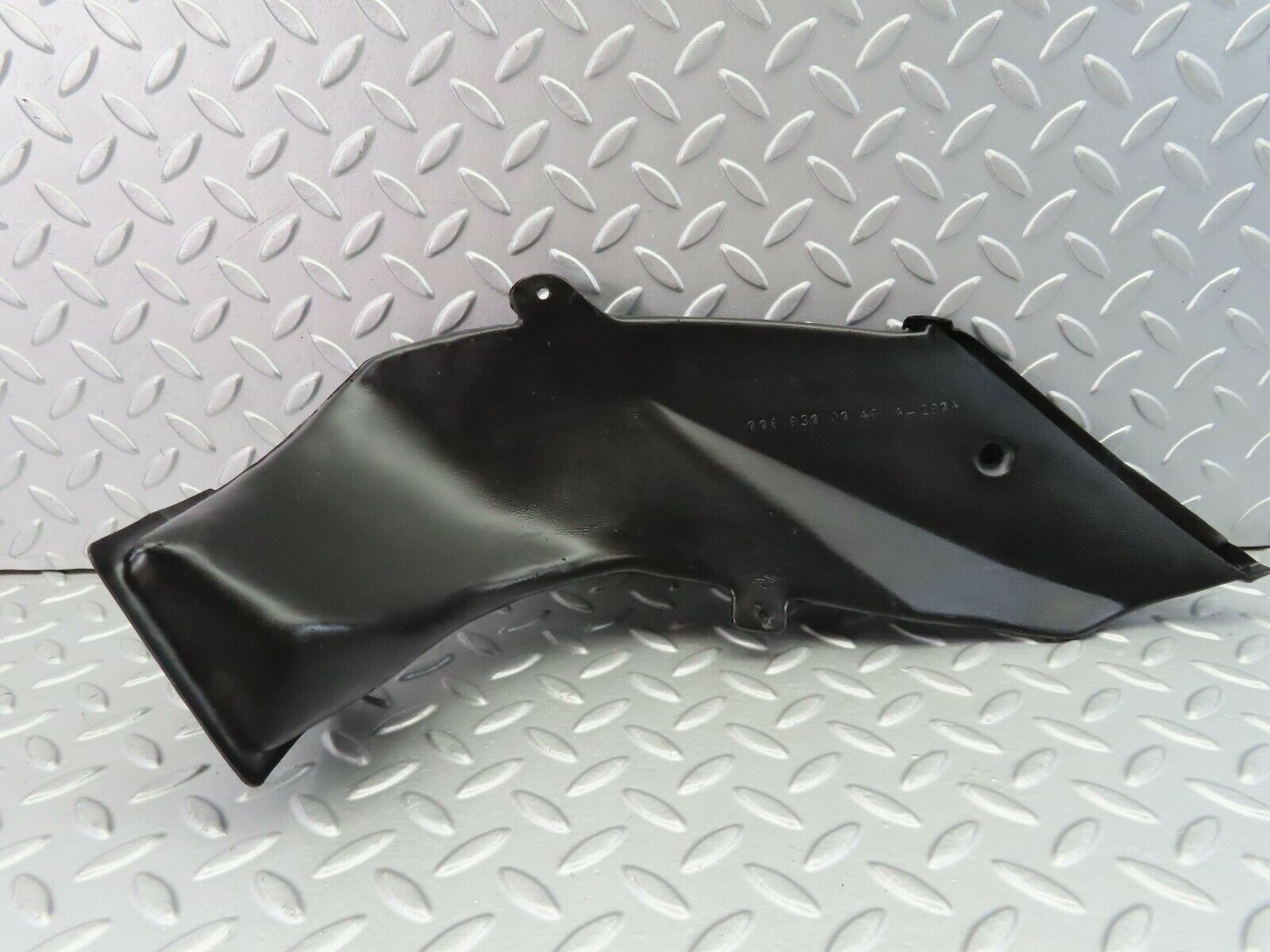 7435 Mercedes-Benz W116 450SE Ventilation Air Duct Left 1168310146