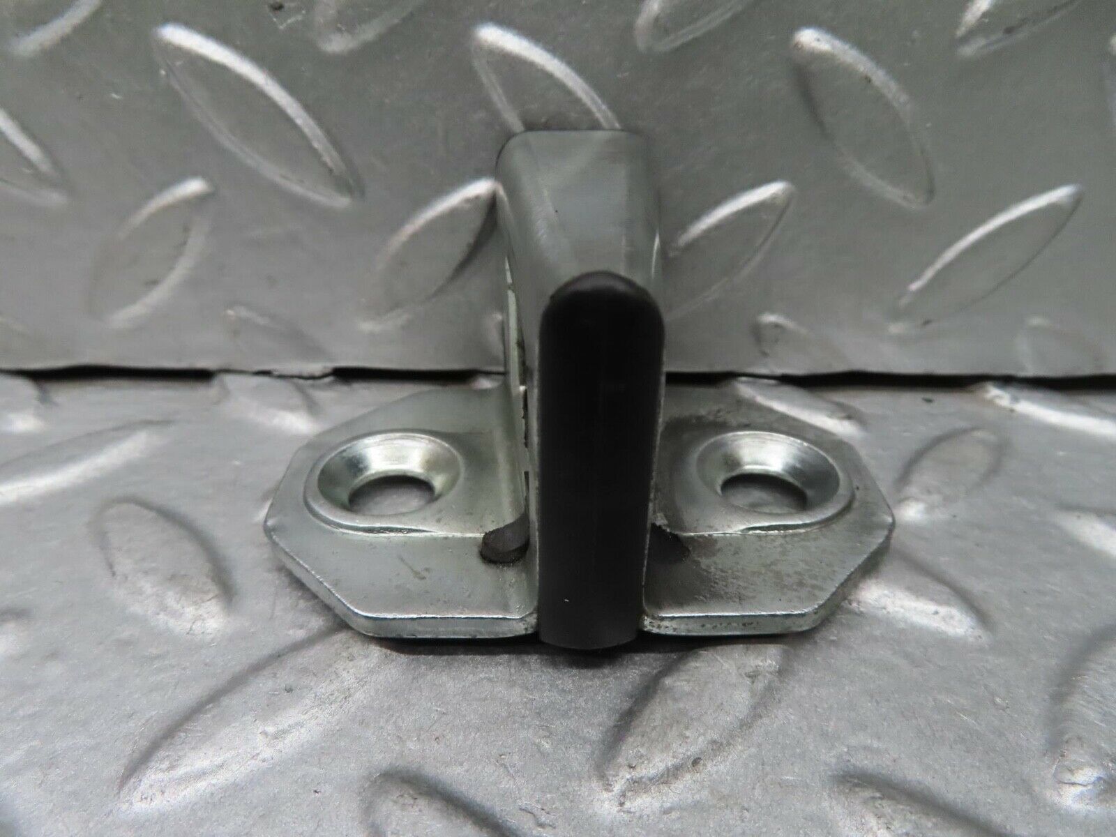 14883 Mercedes-Benz W140 S320 Door Lock Latch Left Side