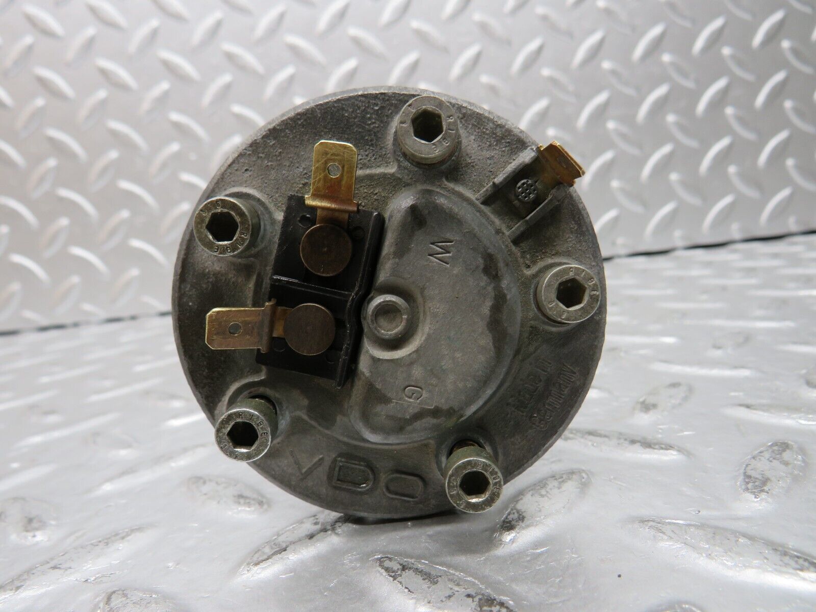 30187 Porsche 924 Fuel Level Sender Unit VDO 477919051